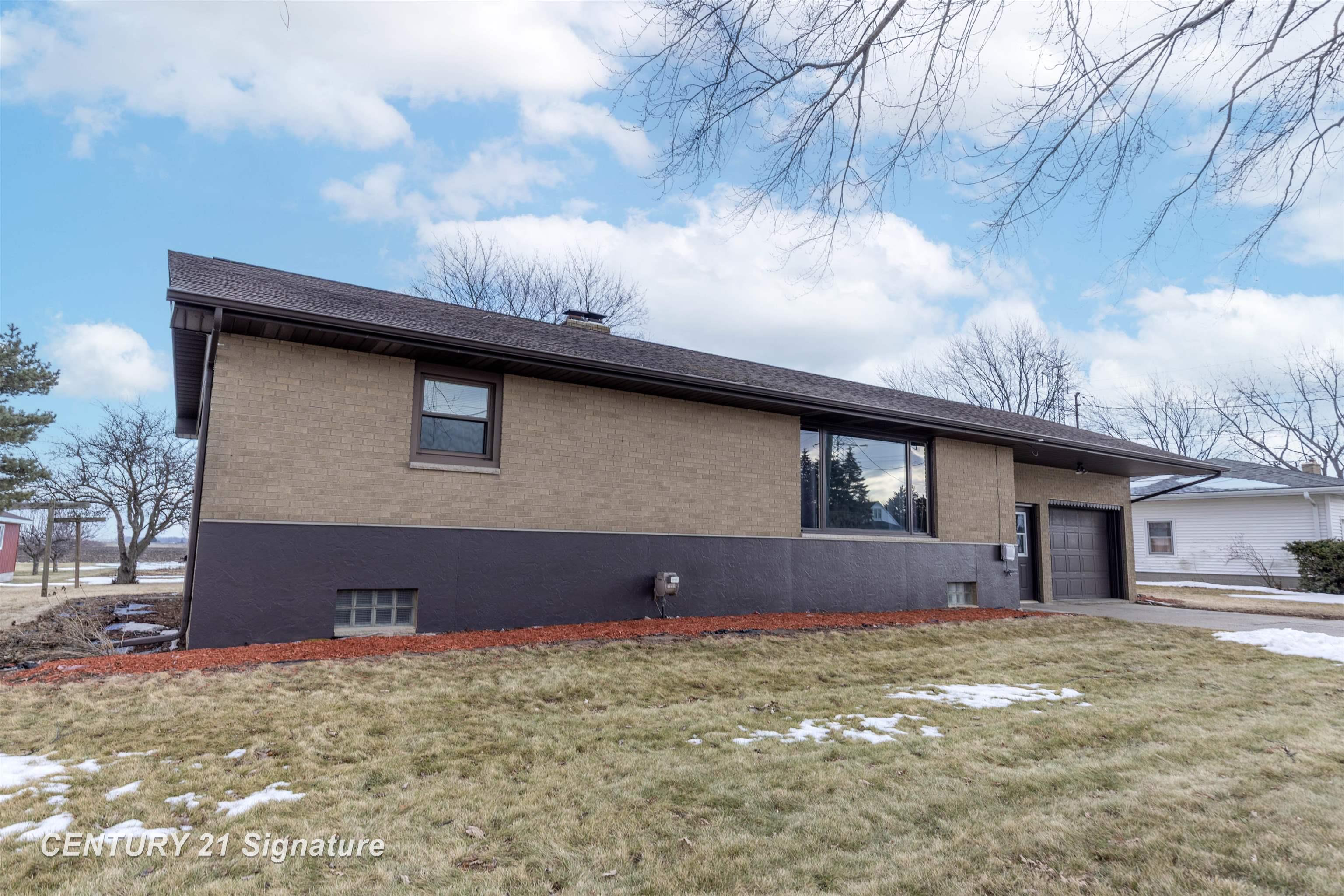 6867 S 3 Mile Road Frankenlust Township MI 48706