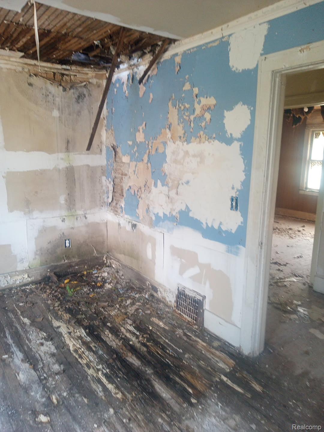 12651 Indiana Street Detroit City MI 48238