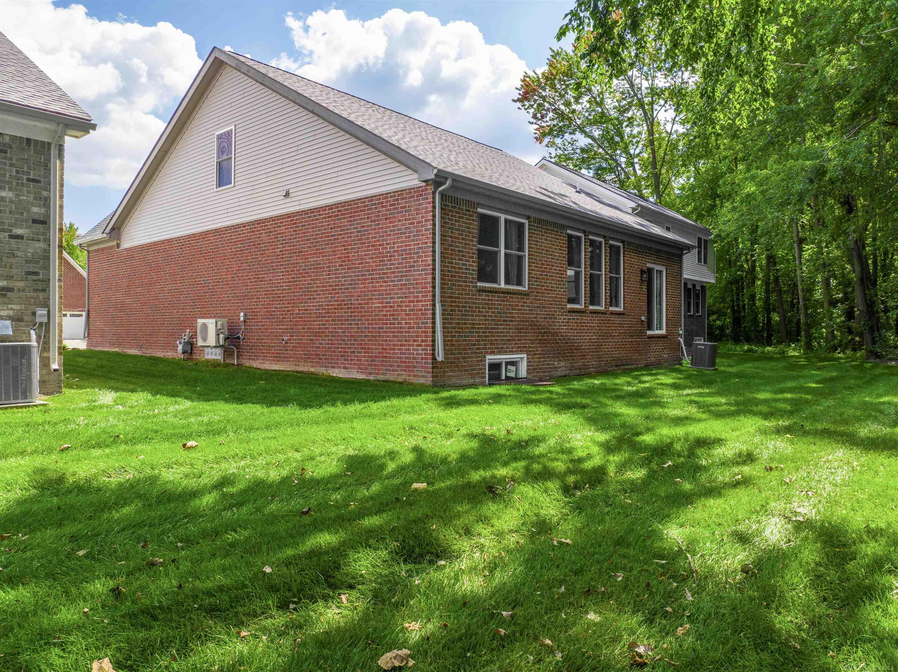 26400 Partridge Drive Taylor City MI 48180