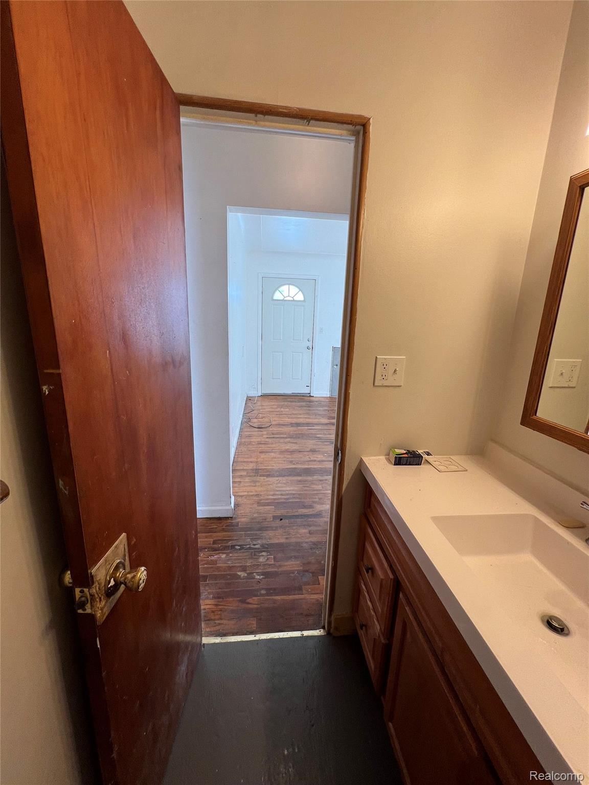1916 Joslin Street Saginaw City MI 48602