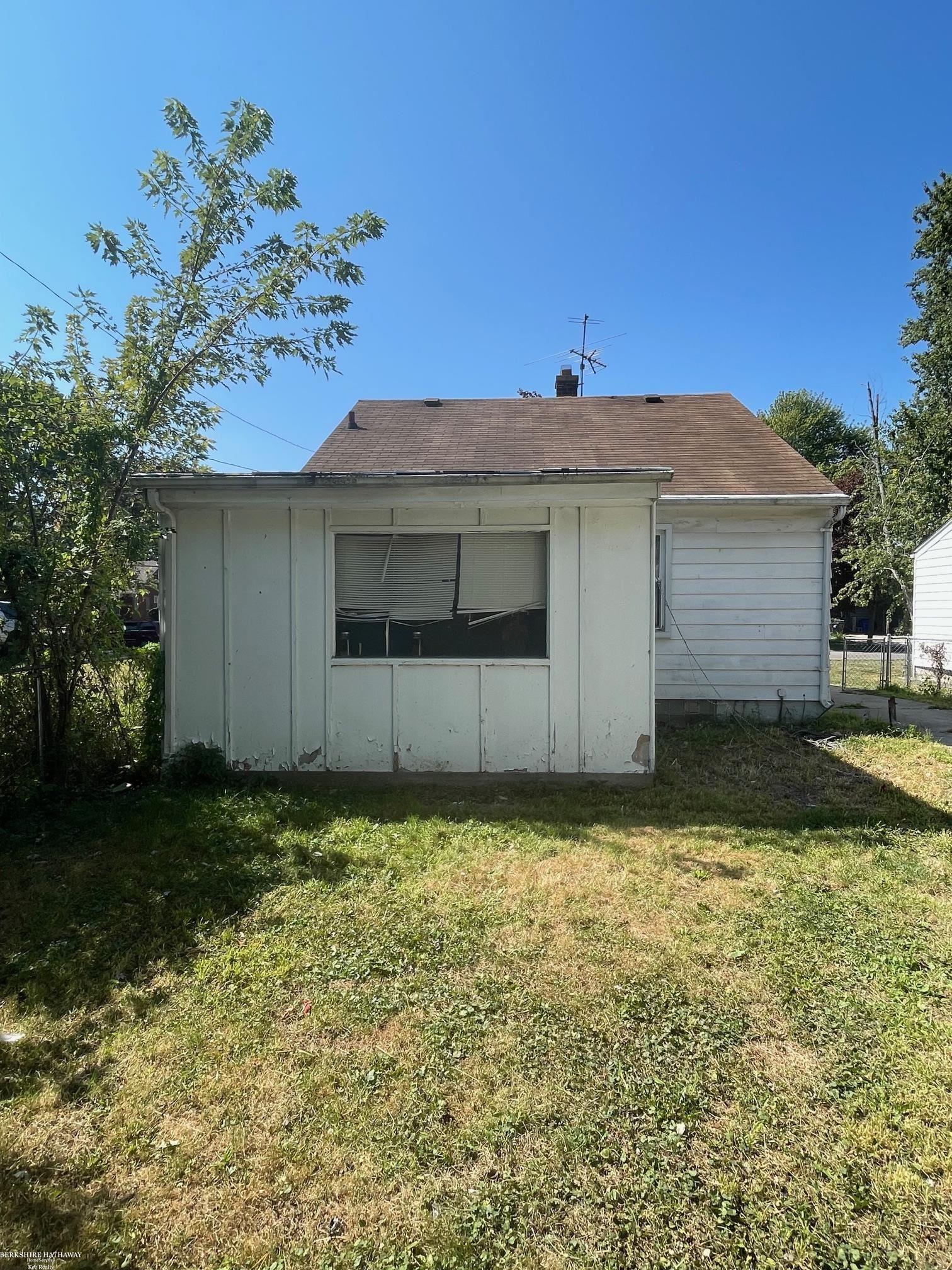 5570 Farmbrook Street Detroit City MI 48224