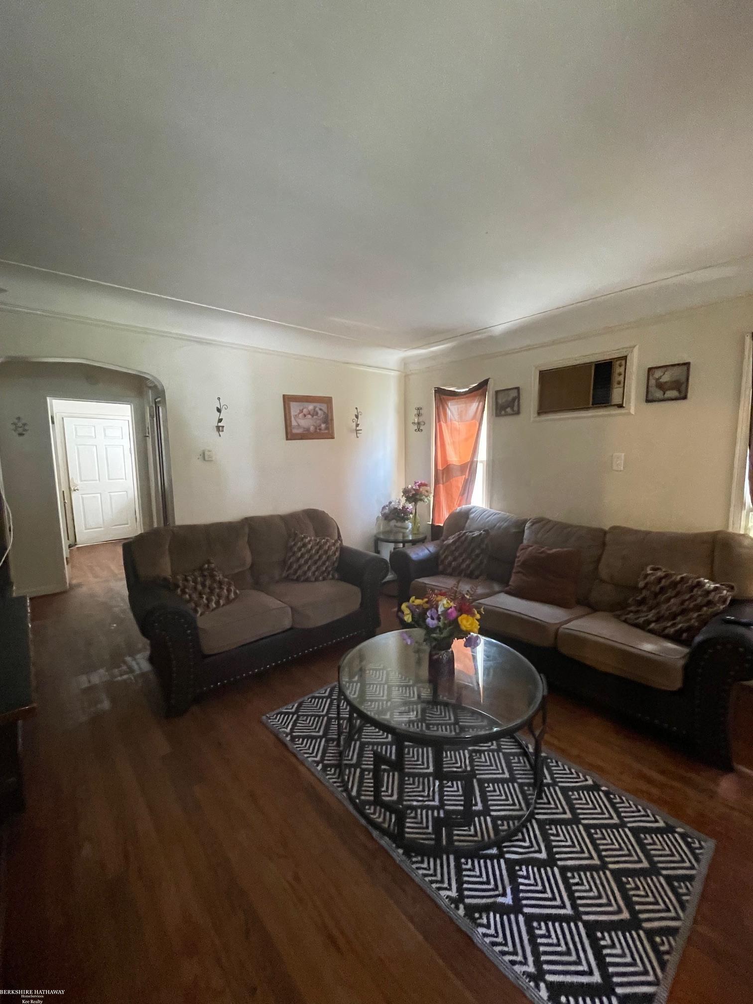 5570 Farmbrook Street Detroit City MI 48224
