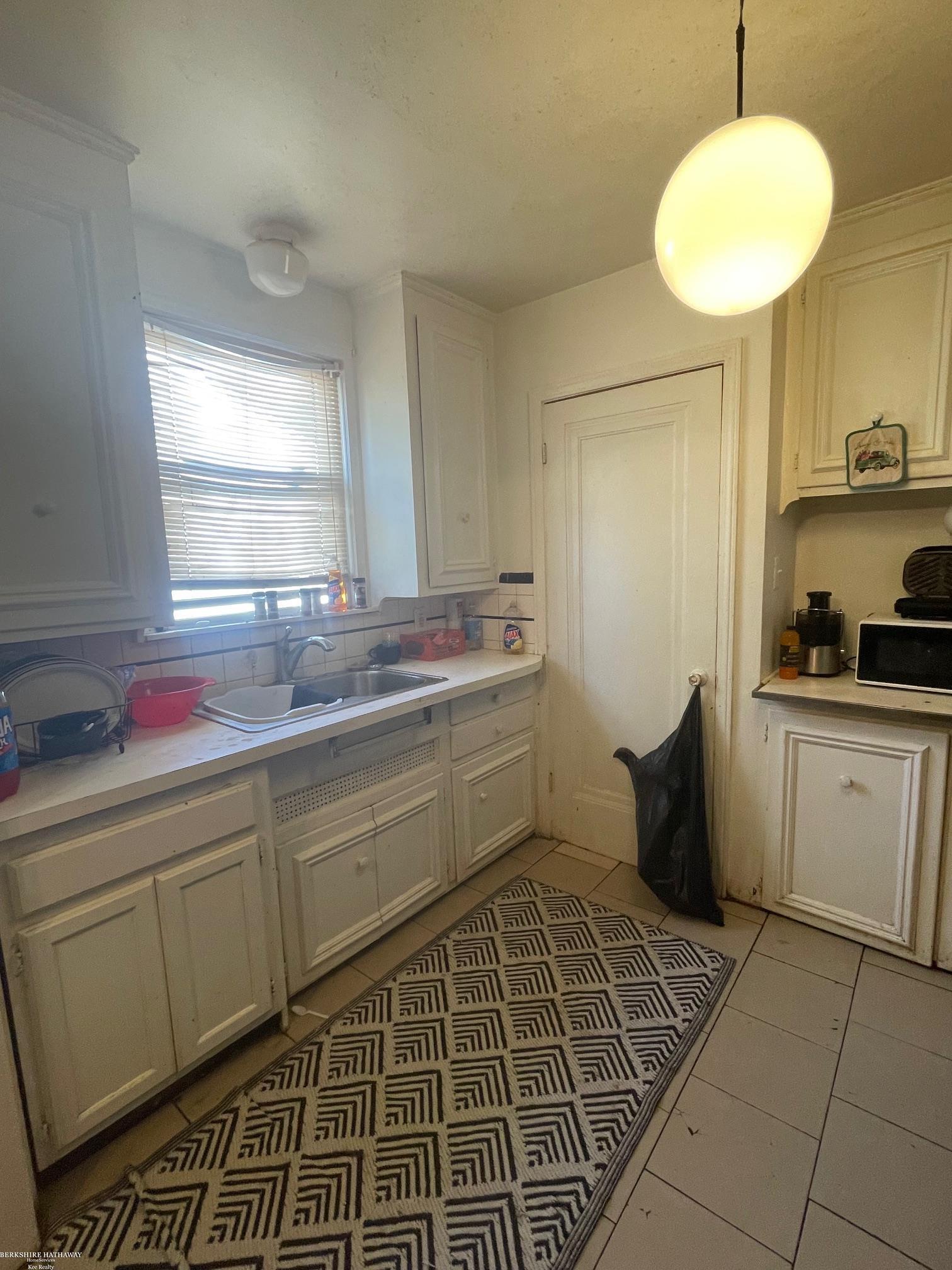 5570 Farmbrook Street Detroit City MI 48224