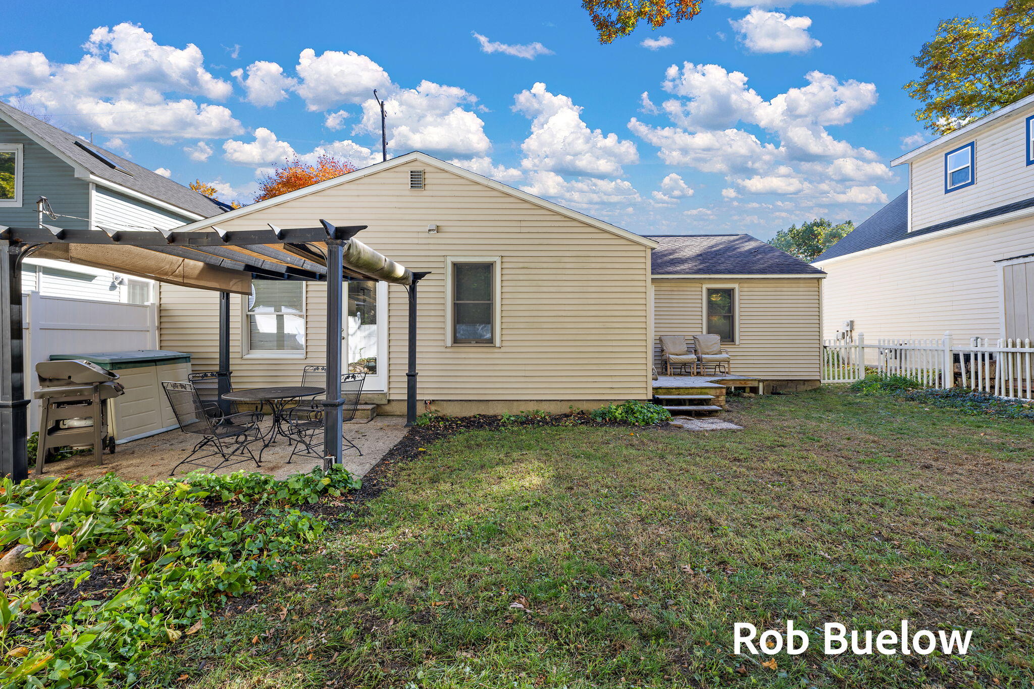 17321 Coles Park Road Spring Lake Township MI 49456