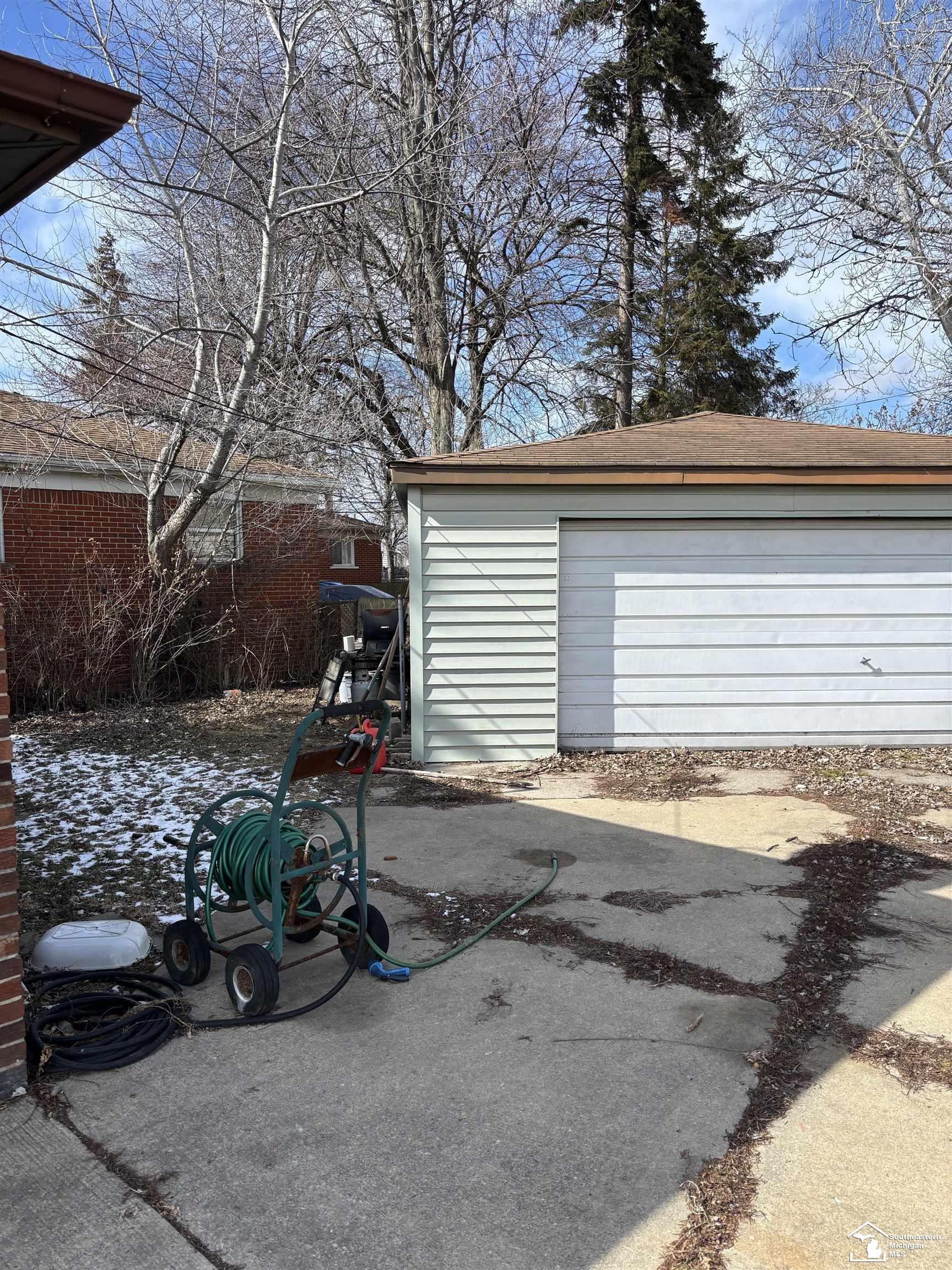 942 Farnham Avenue Lincoln Park City MI 48146