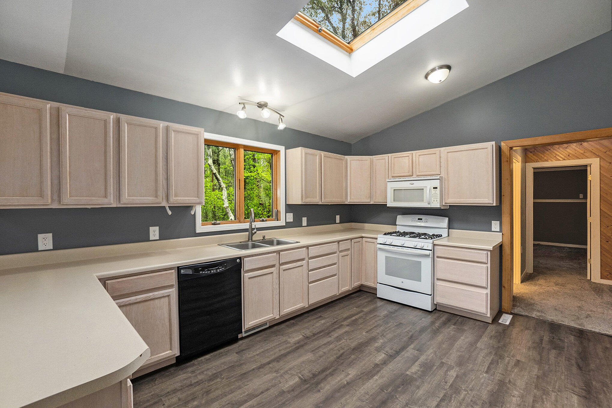 1977 E 40th Street Everett Township MI 49349