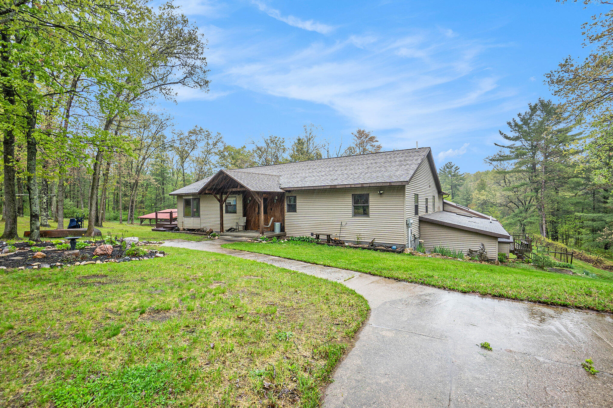 1977 E 40th Street Everett Township MI 49349