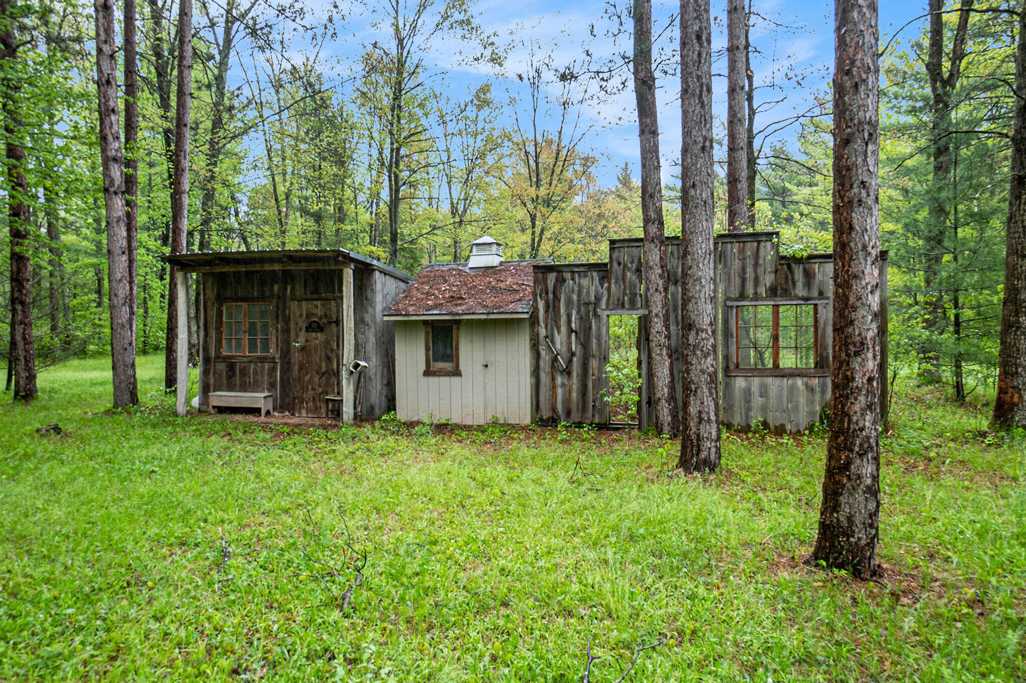 1977 E 40th Street Everett Township MI 49349