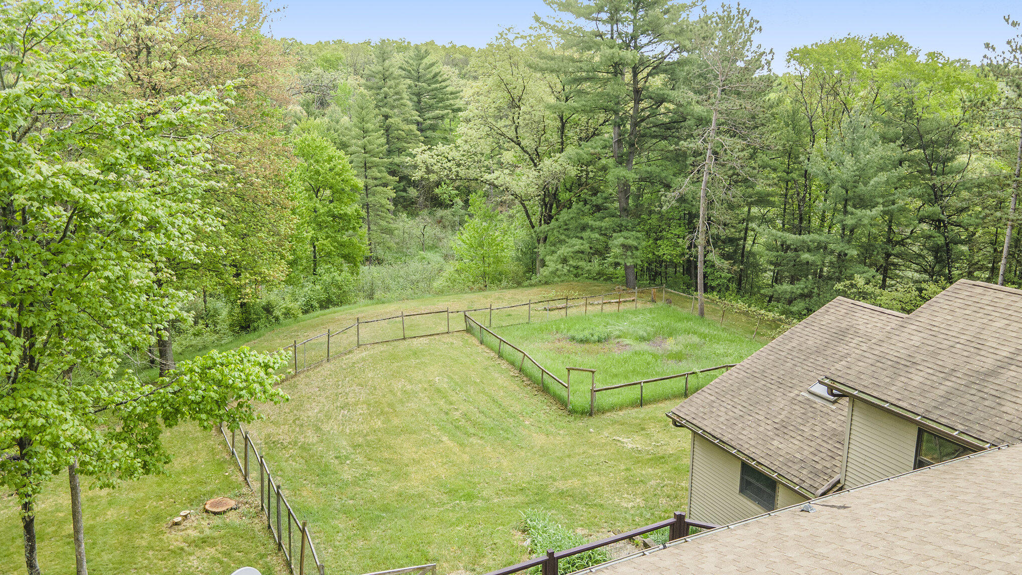 1977 E 40th Street Everett Township MI 49349