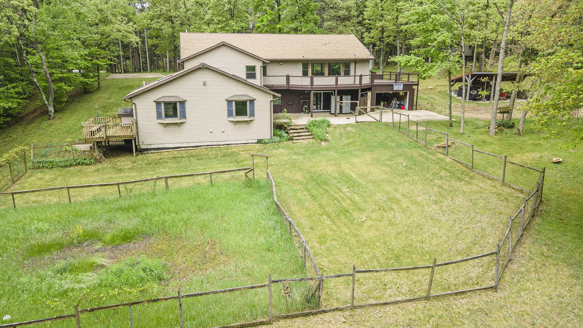 1977 E 40th Street Everett Township MI 49349
