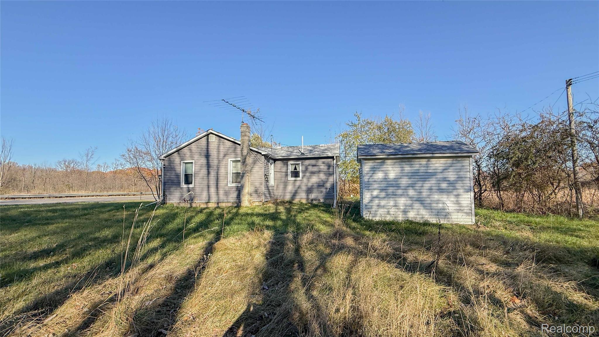 13810 9 Mile Road Green Oak Township MI 48178