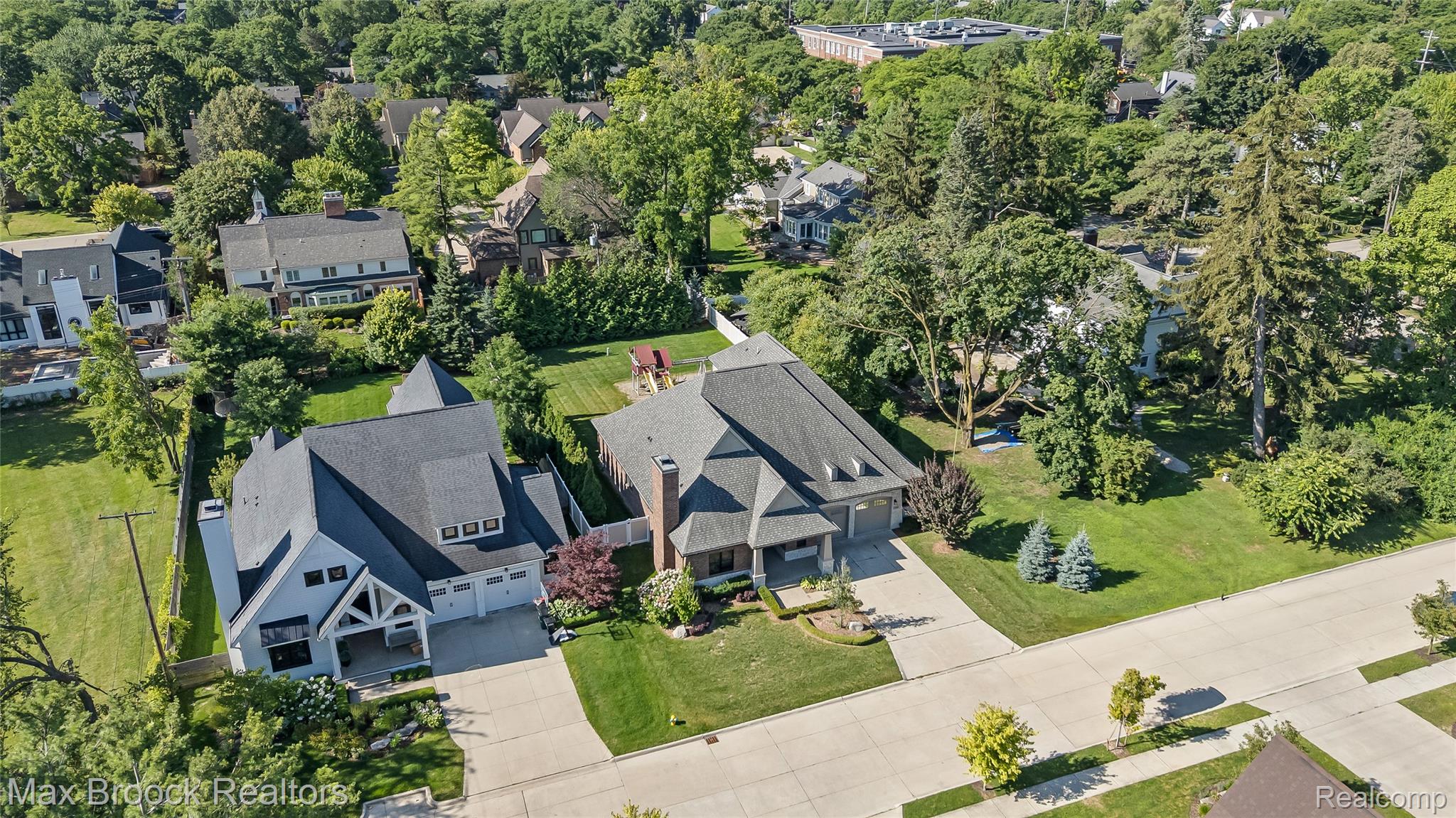 1180 Manchester Road Birmingham City MI 48009