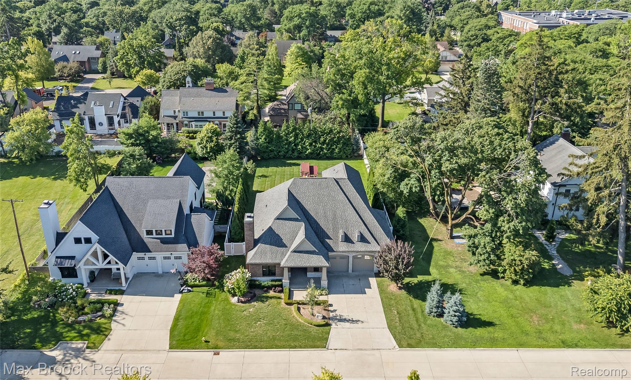 1180 Manchester Road Birmingham City MI 48009