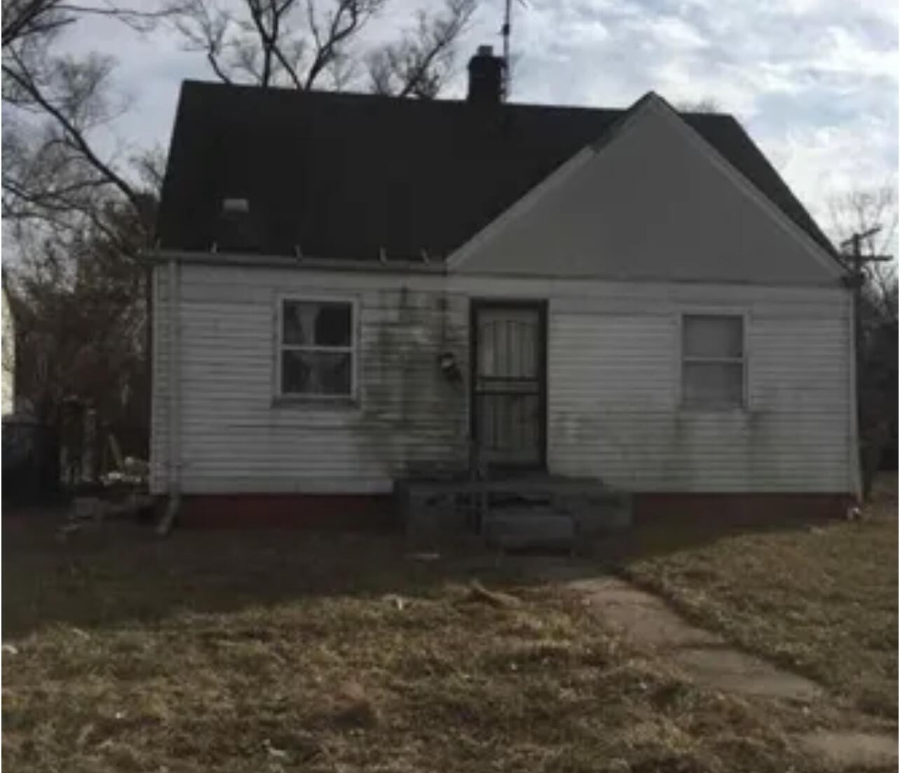 16911 W Chicago Street Detroit City MI 48228