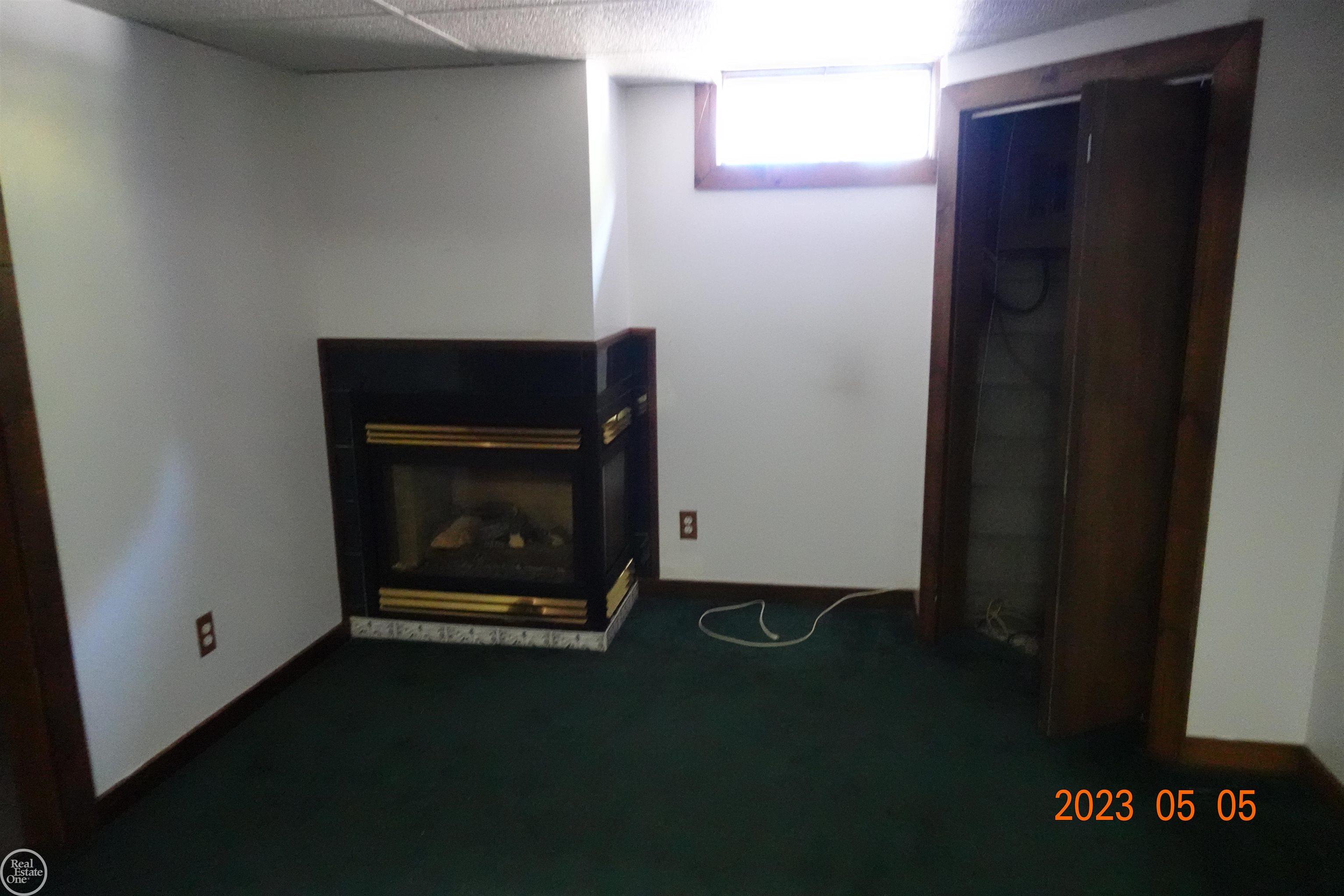 6925 Automobile Road Unknown City MI 49457