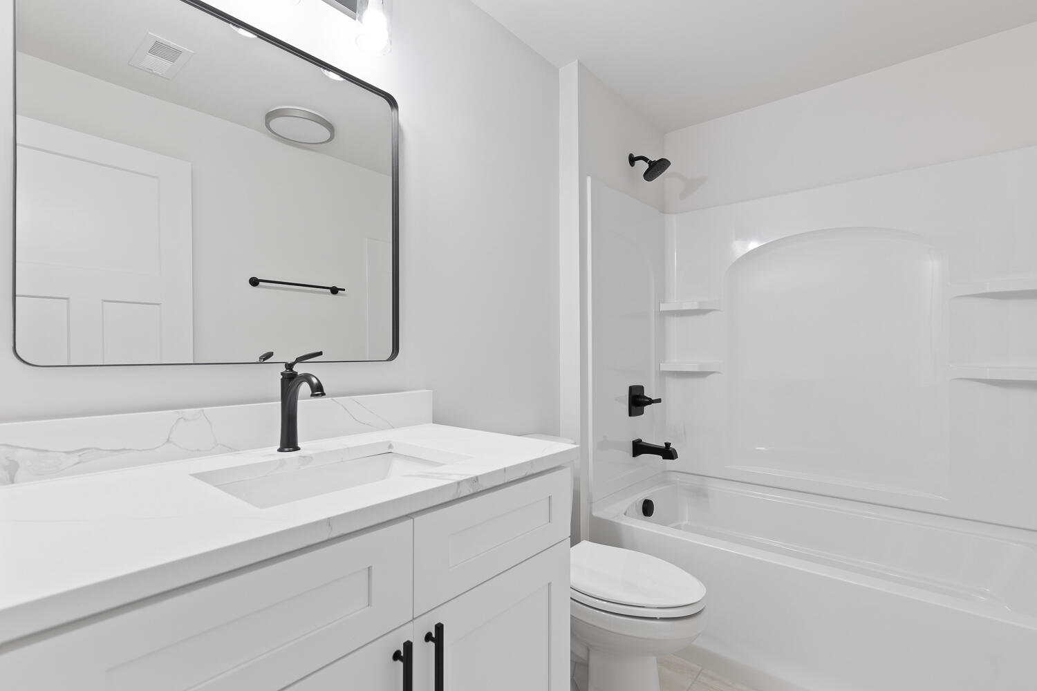 2573 E Valley Road Adrian Township MI 49221