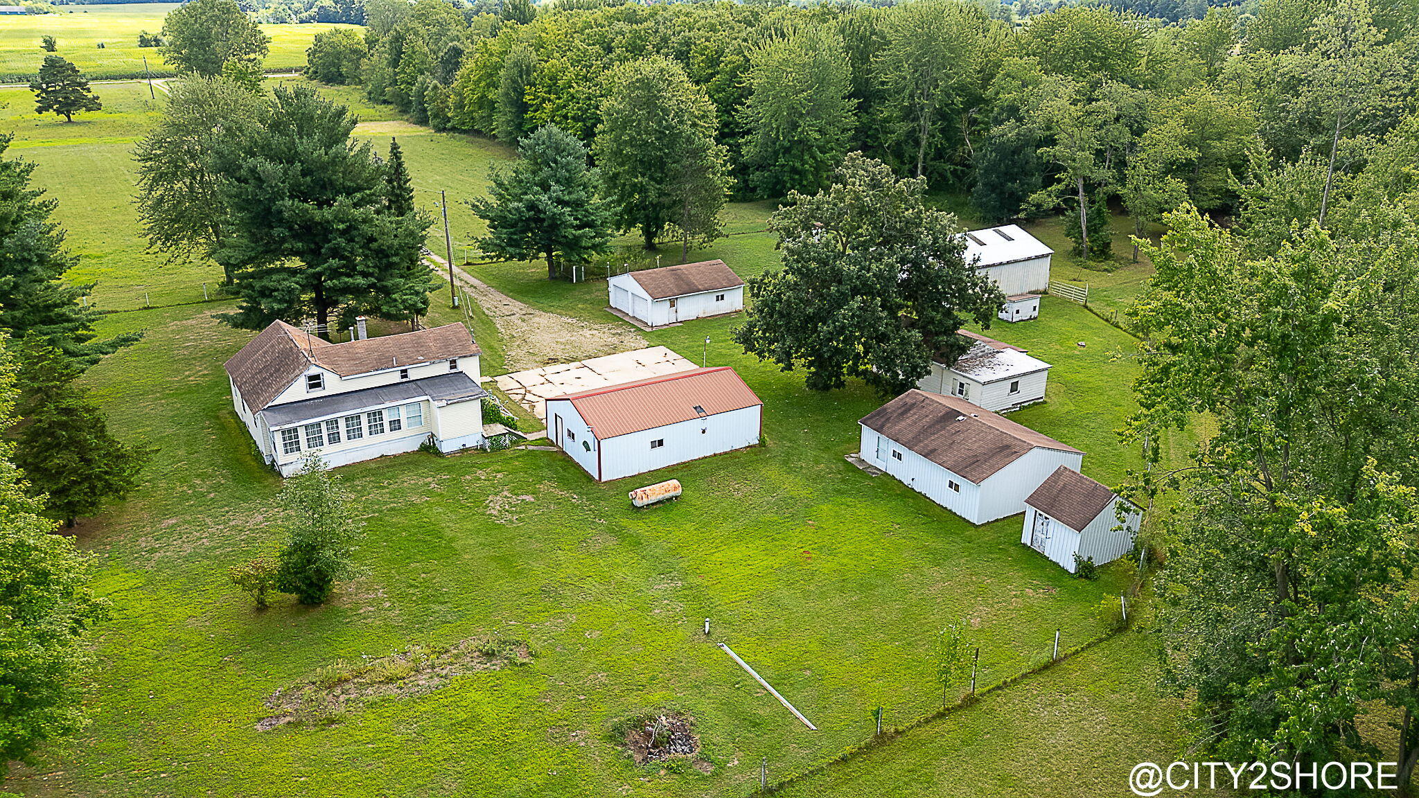 9905 52nd Avenue Allendale Charter Township MI 49401