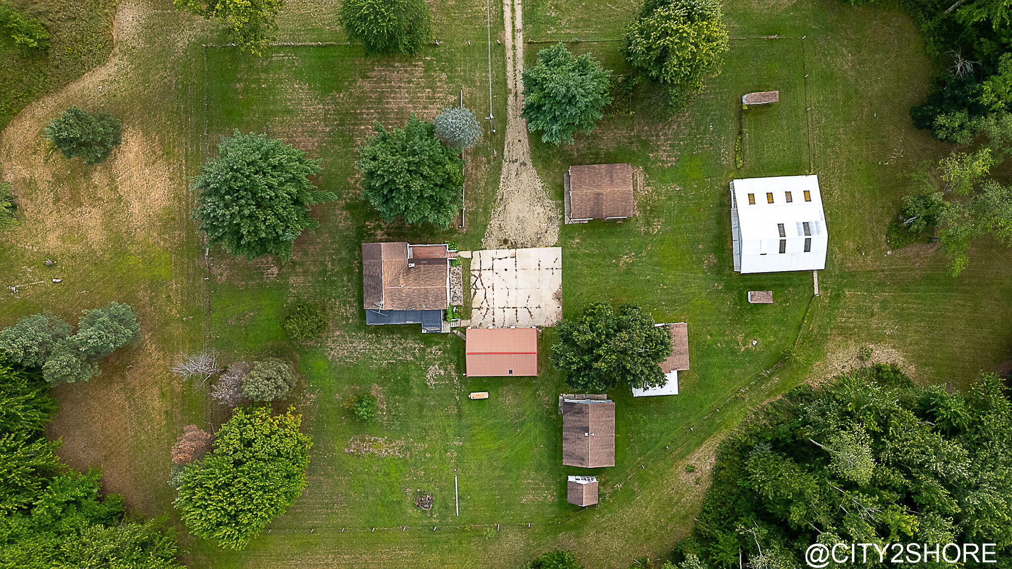 9905 52nd Avenue Allendale Charter Township MI 49401