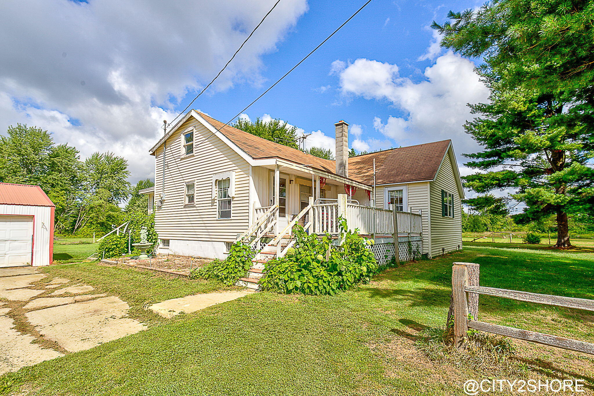 9905 52nd Avenue Allendale Charter Township MI 49401