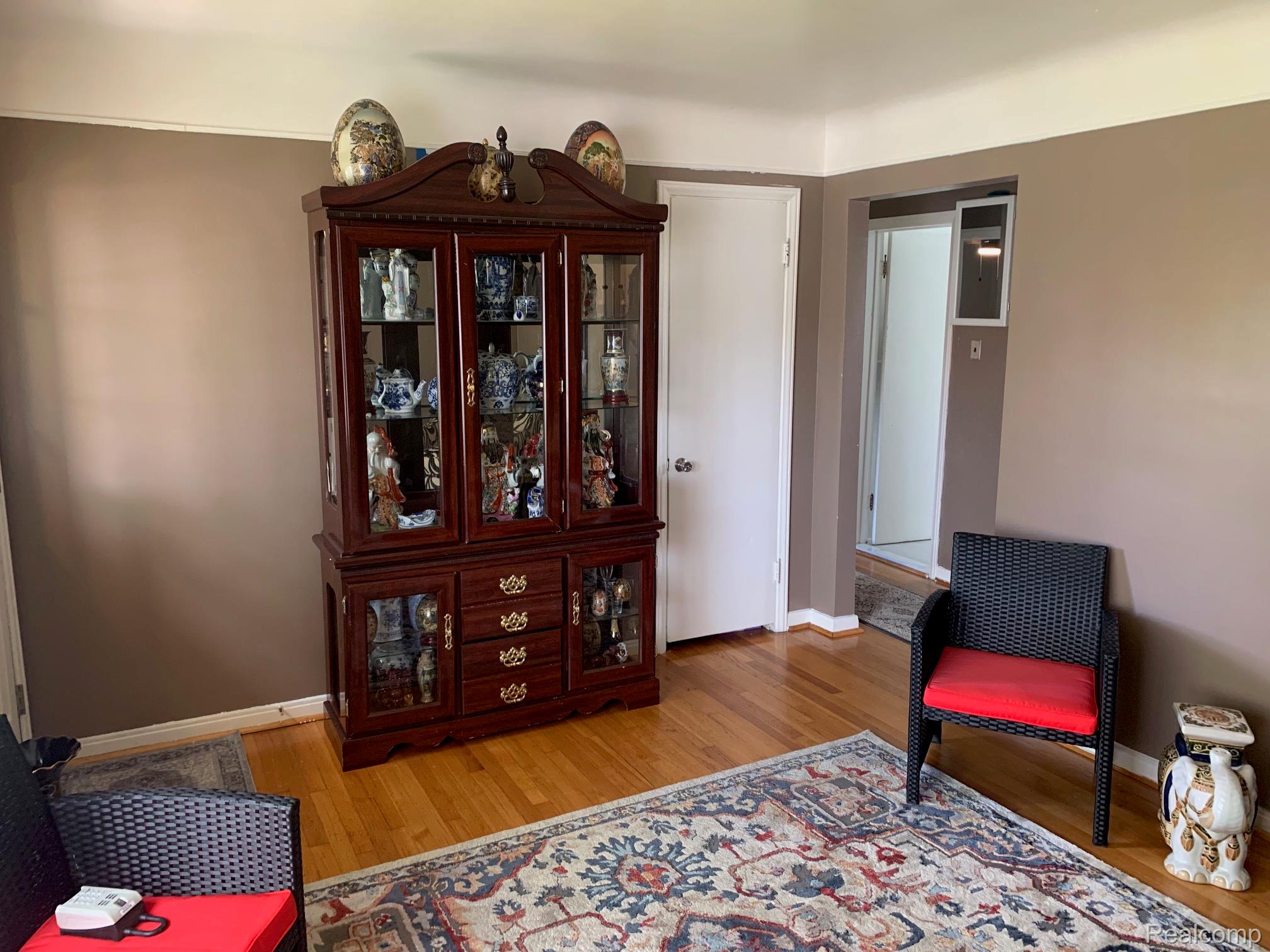 17439 Brody Avenue Allen Park City MI 48101