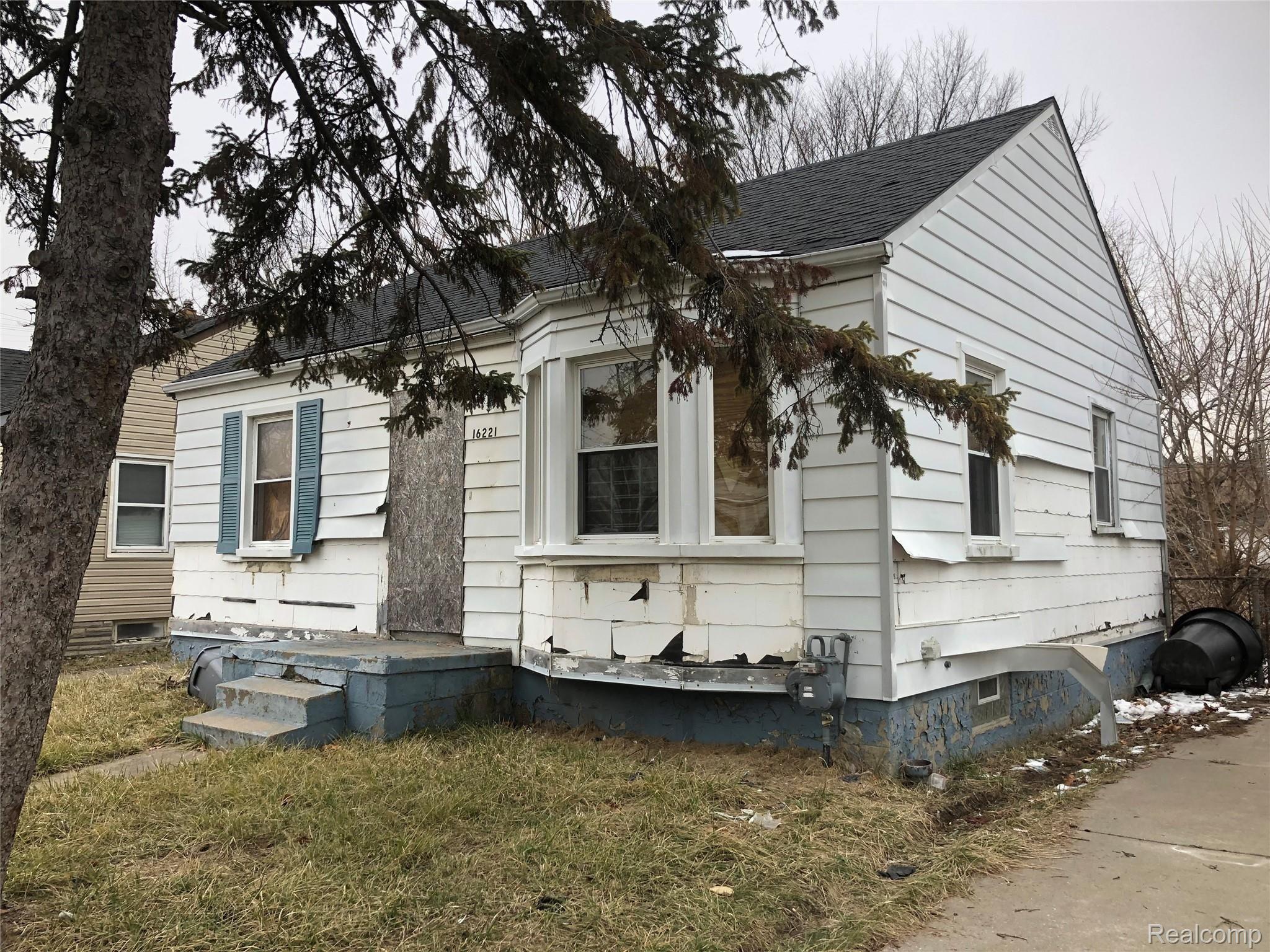16221 Liberal Street Detroit City MI 48205