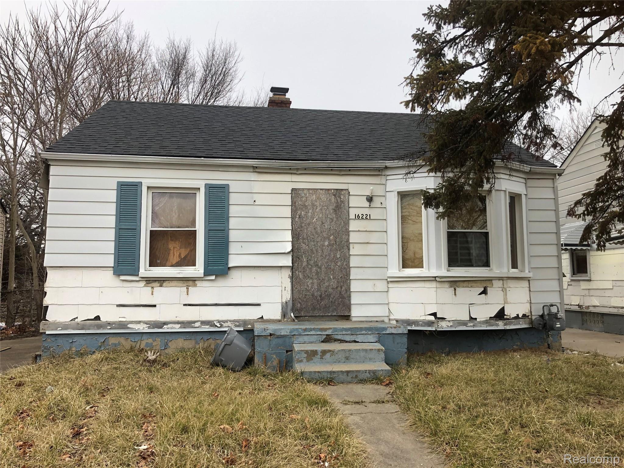 16221 Liberal Street Detroit City MI 48205