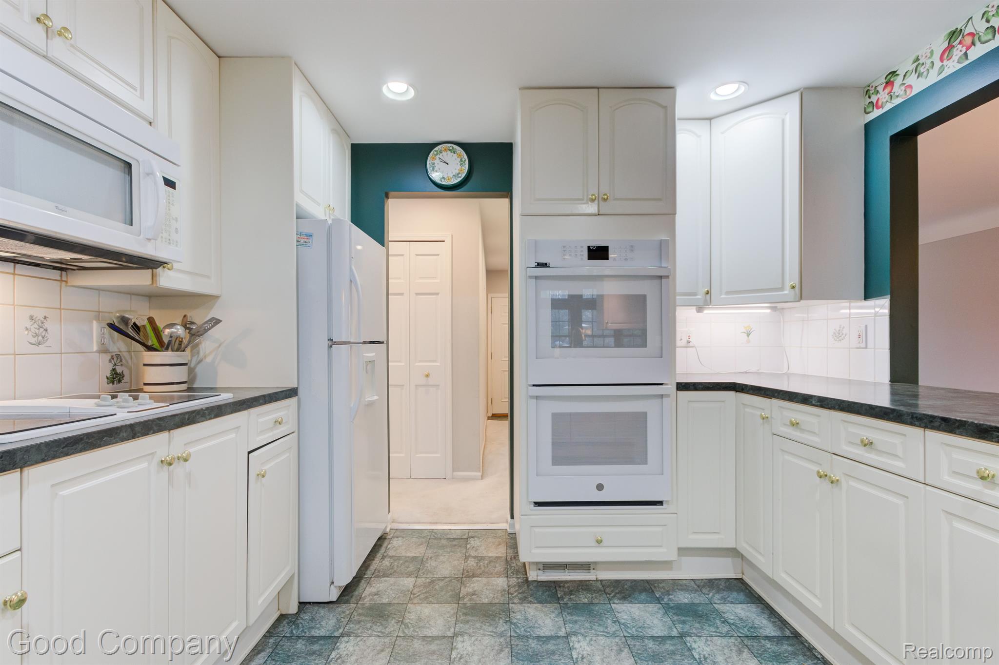 711 Orchard View Drive Royal Oak City MI 48073