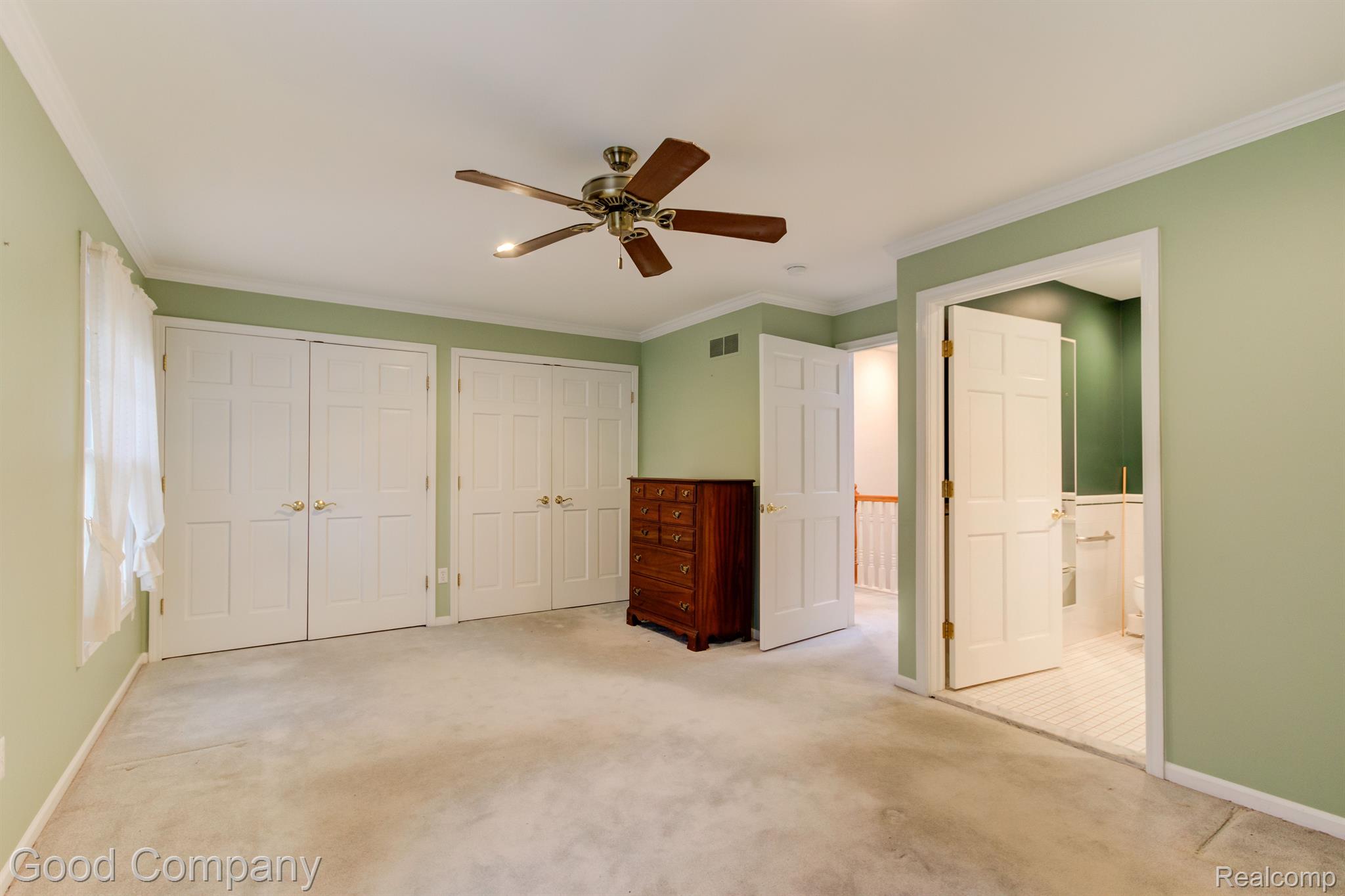 711 Orchard View Drive Royal Oak City MI 48073
