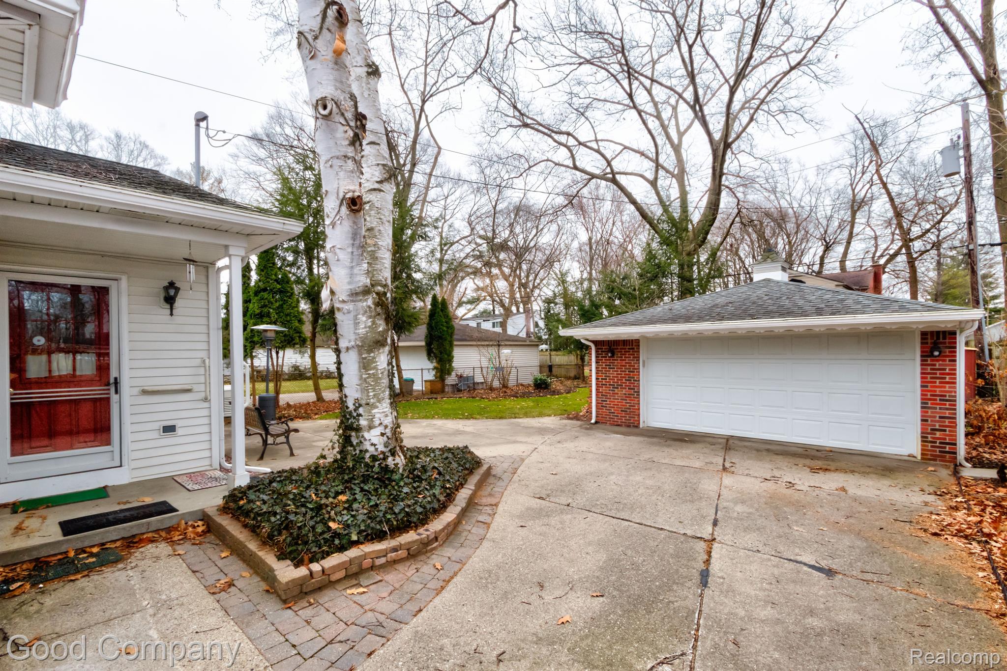 711 Orchard View Drive Royal Oak City MI 48073