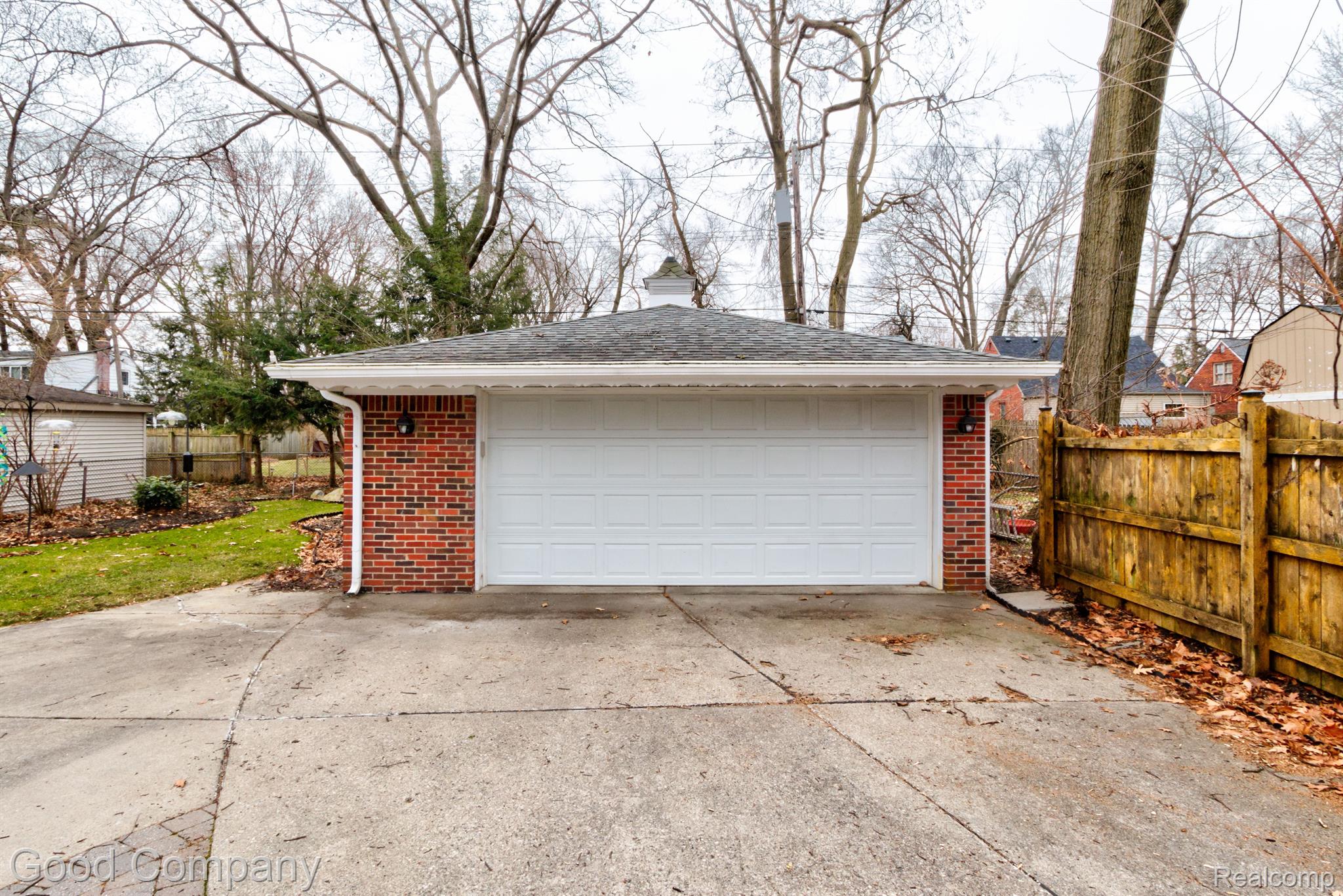 711 Orchard View Drive Royal Oak City MI 48073