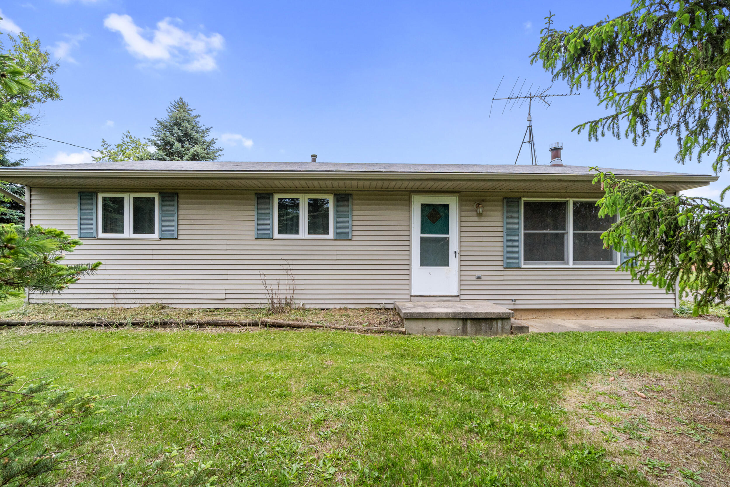 1080 Harper Road Alaiedon Township MI 48854