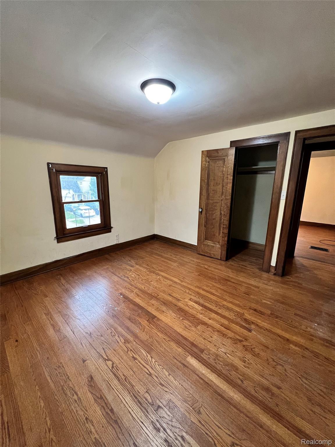 254 Lockwood Street Saginaw City MI 48602