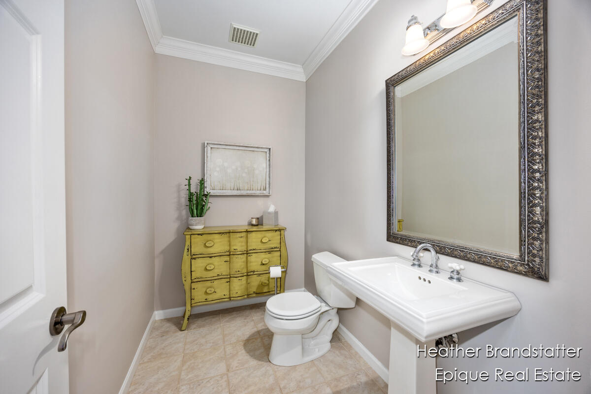 2488 Fairway Winds Court NE Ada Township MI 49301