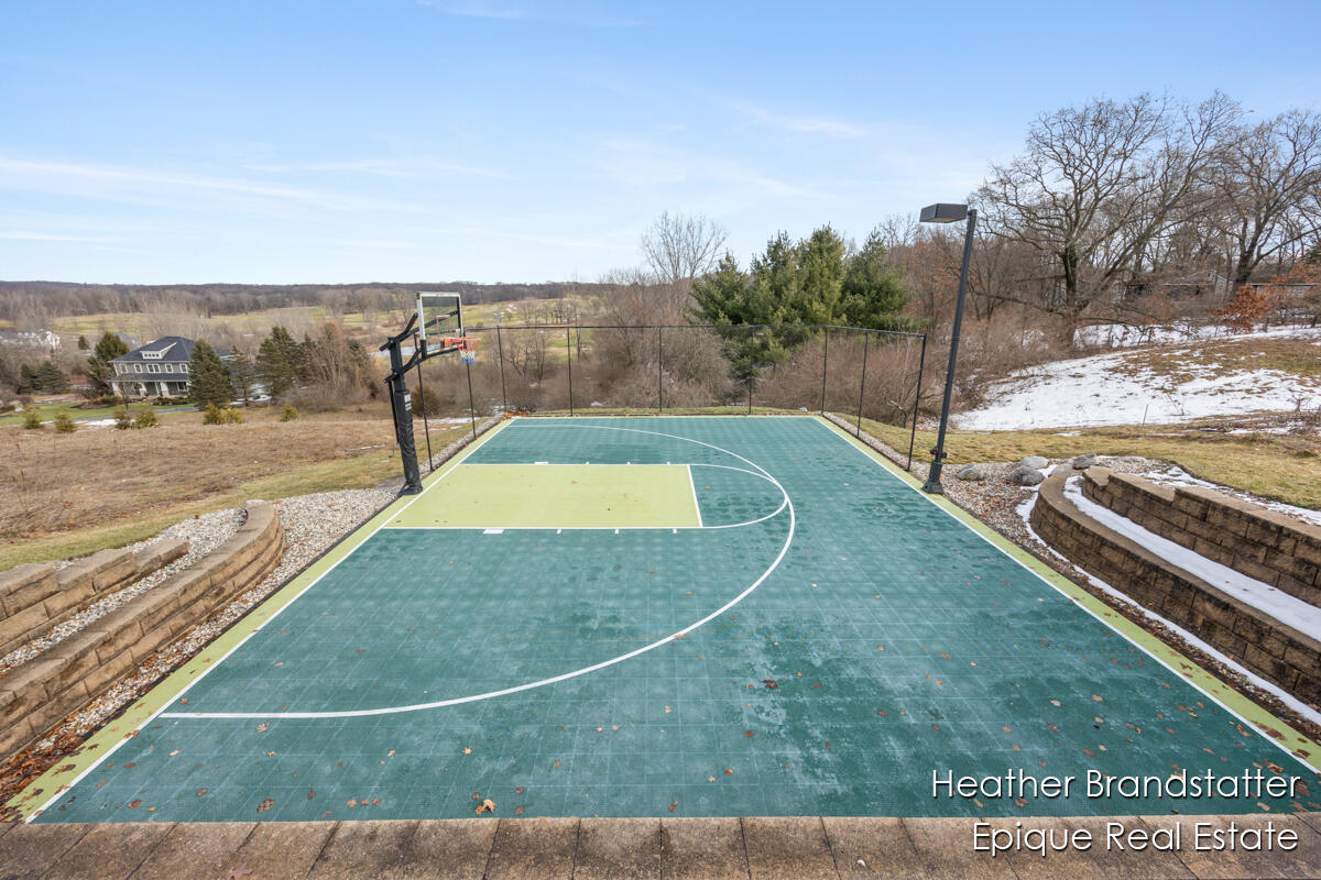 2488 Fairway Winds Court NE Ada Township MI 49301