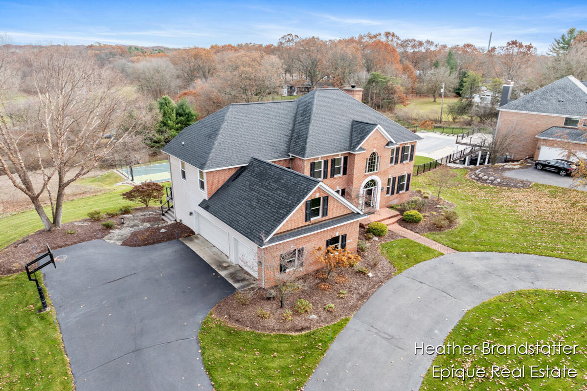 2488 Fairway Winds Court NE Ada Township MI 49301