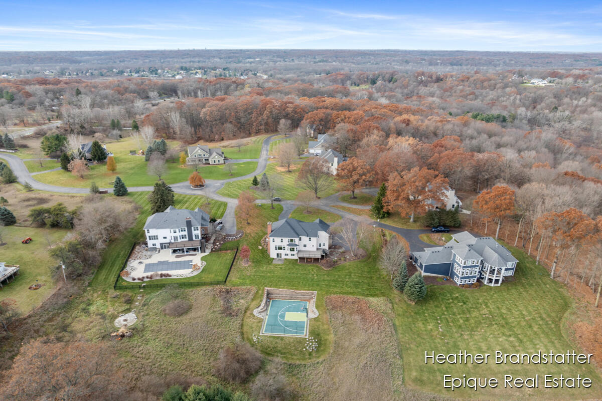 2488 Fairway Winds Court NE Ada Township MI 49301