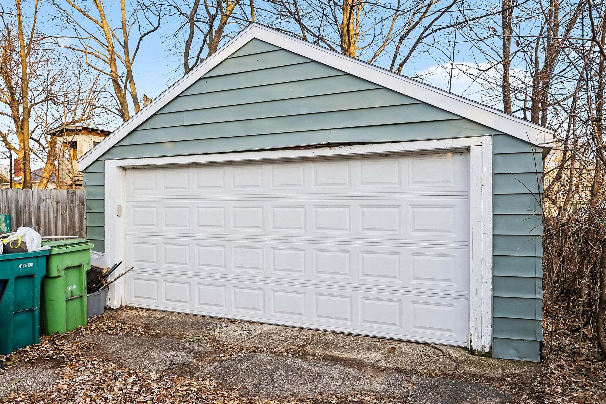 236 Iroquois Avenue Battle Creek City MI 49015