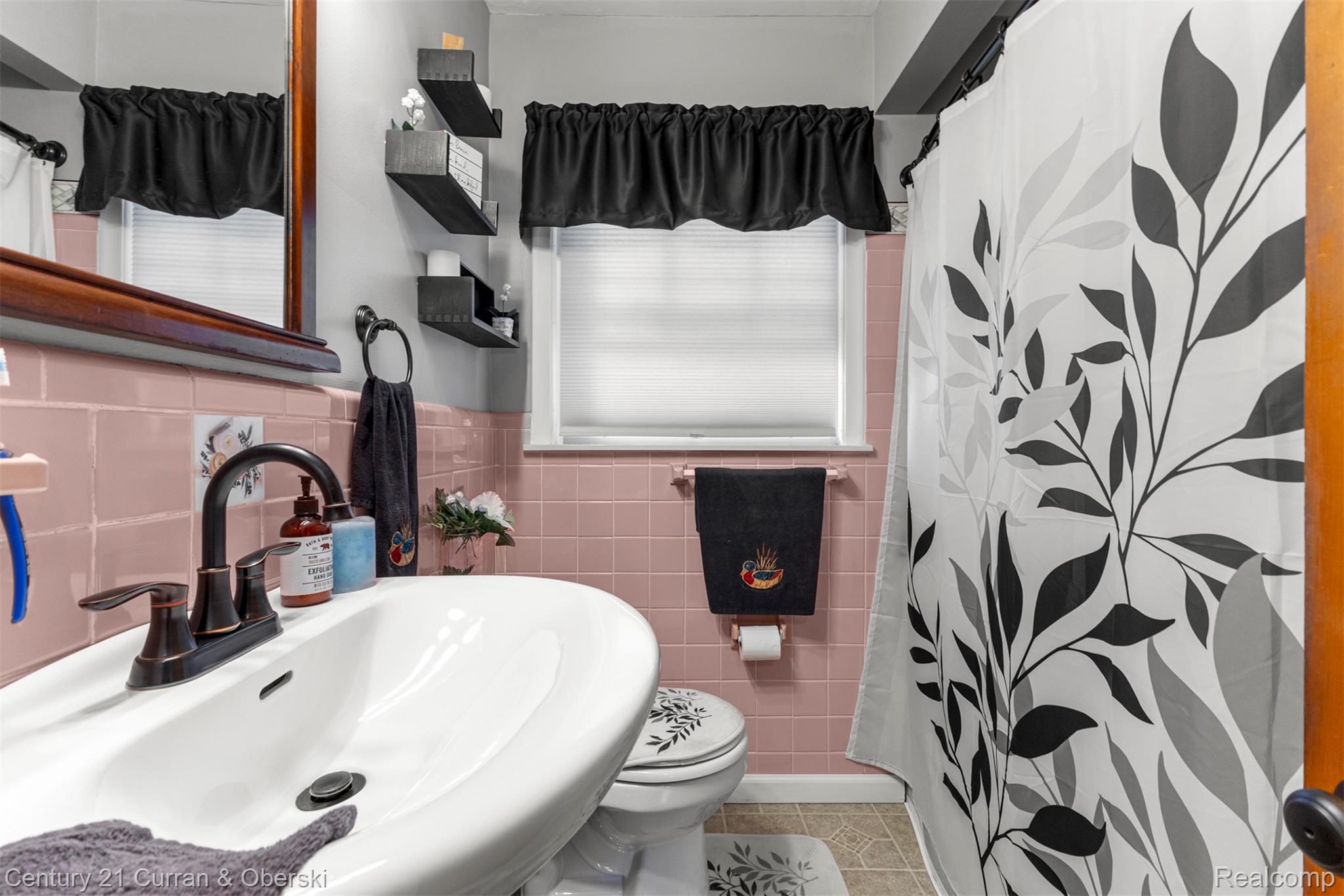 9869 Melbourne Avenue Allen Park City MI 48101