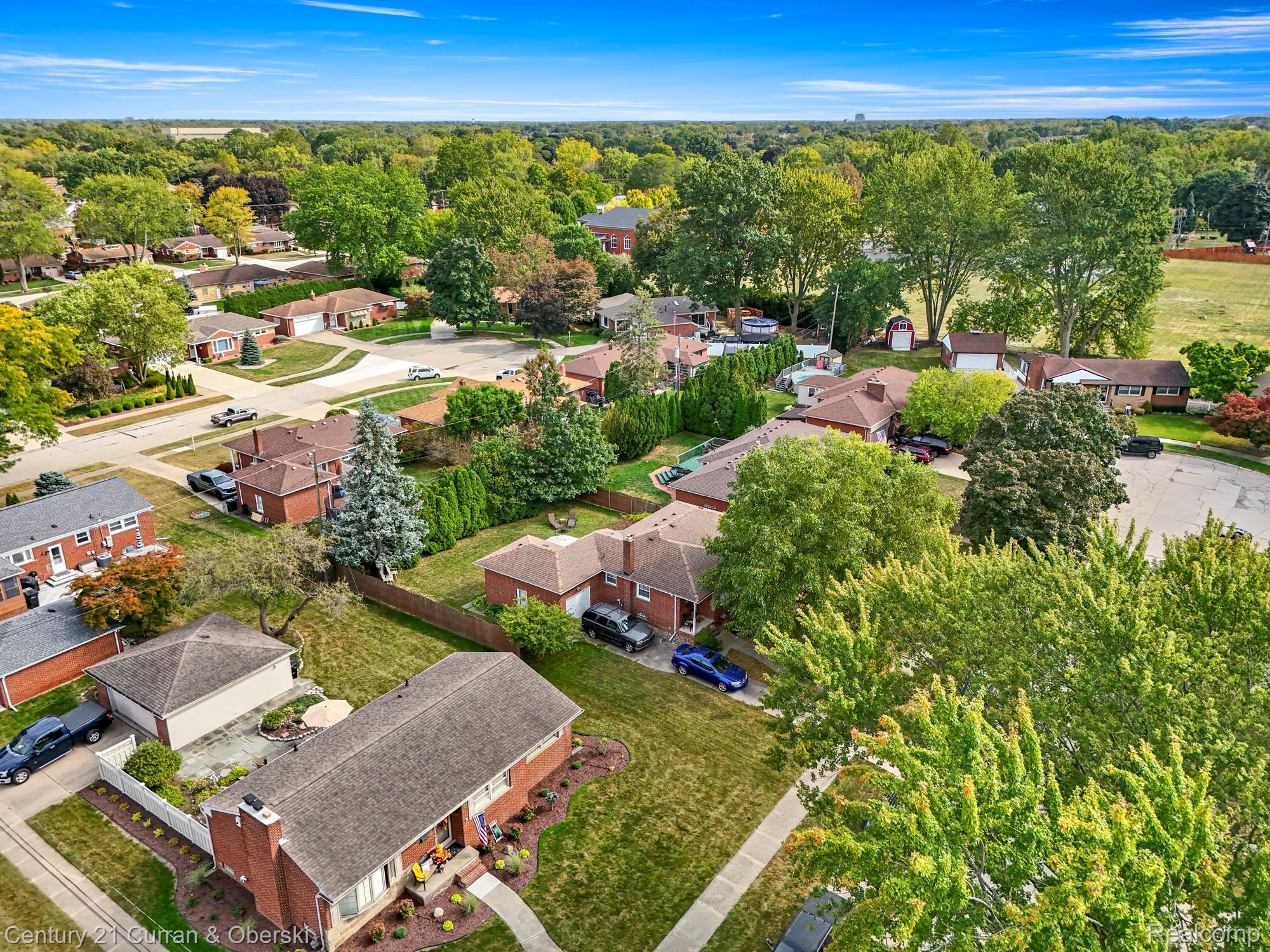 9869 Melbourne Avenue Allen Park City MI 48101