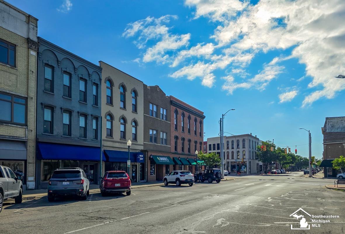8 E Front Street Monroe City MI 48161