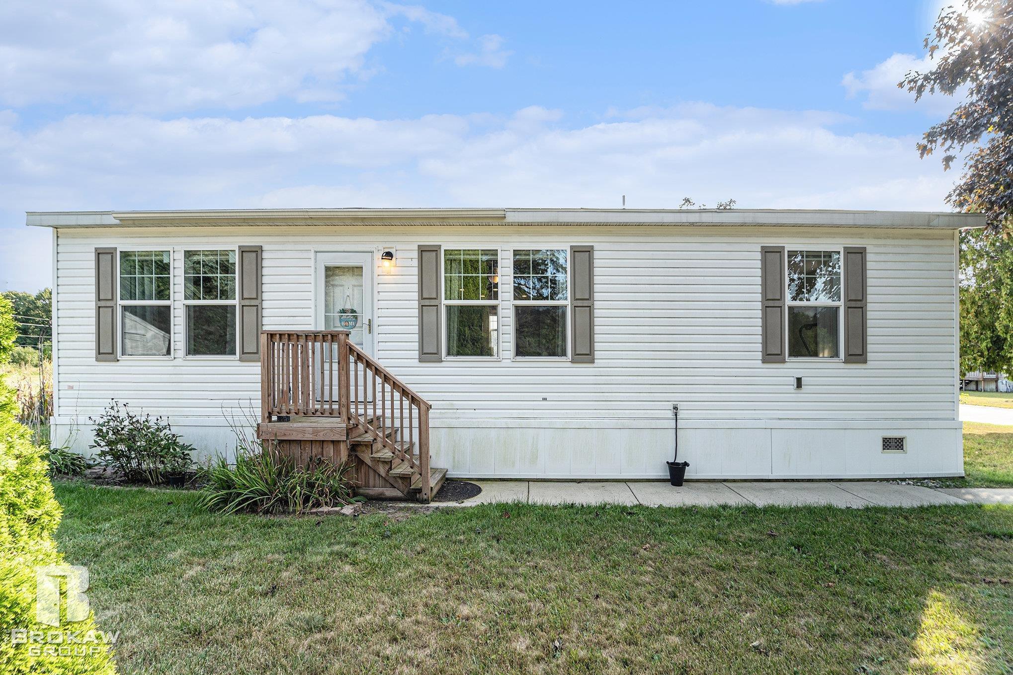 4649 Butternut Street Independence Charter Township MI 48348