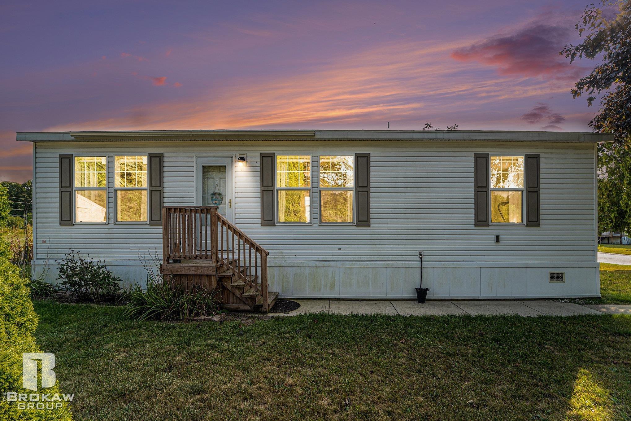 4649 Butternut Street Independence Charter Township MI 48348