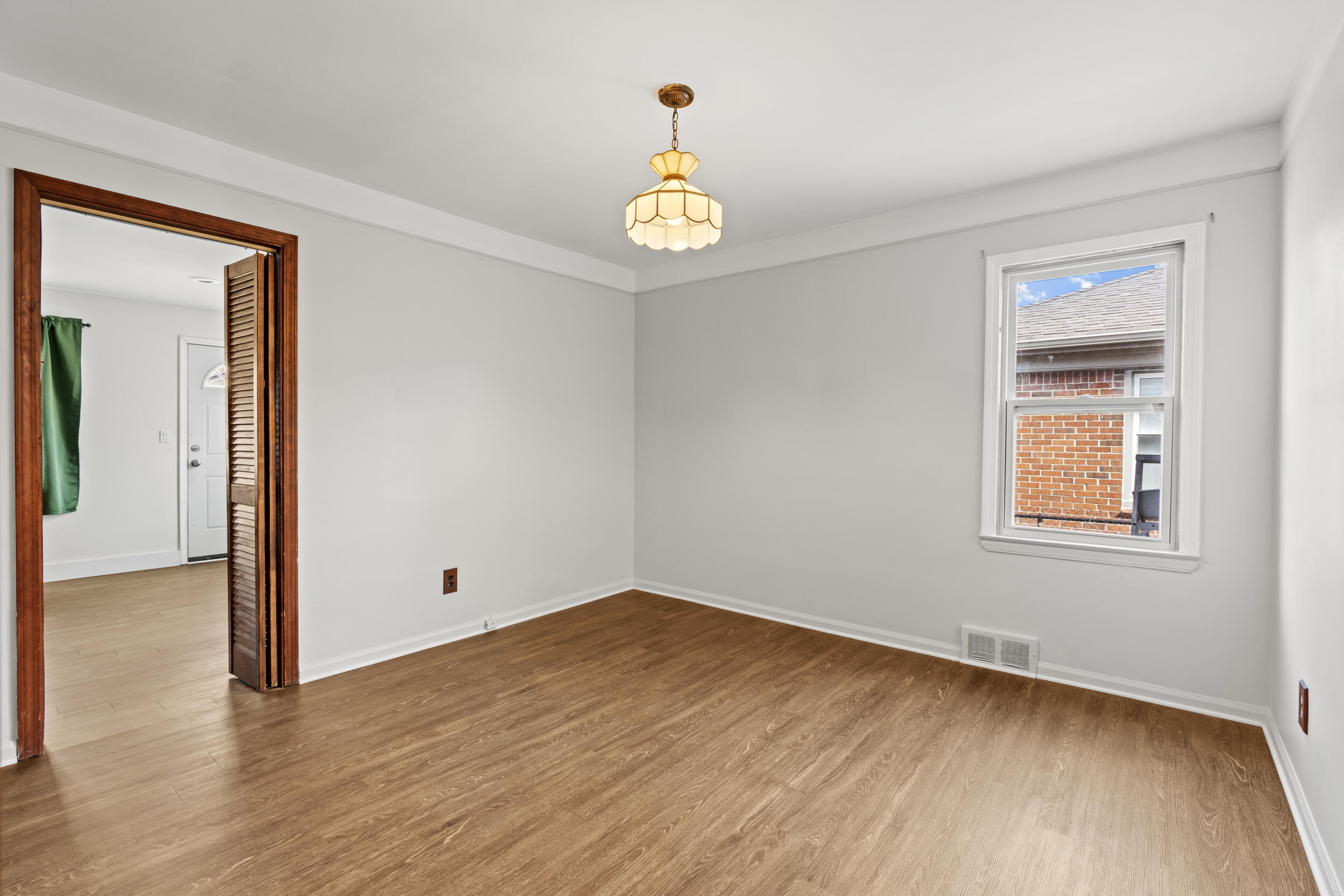 7210 Buckingham Avenue Avenue Allen Park City MI 48101