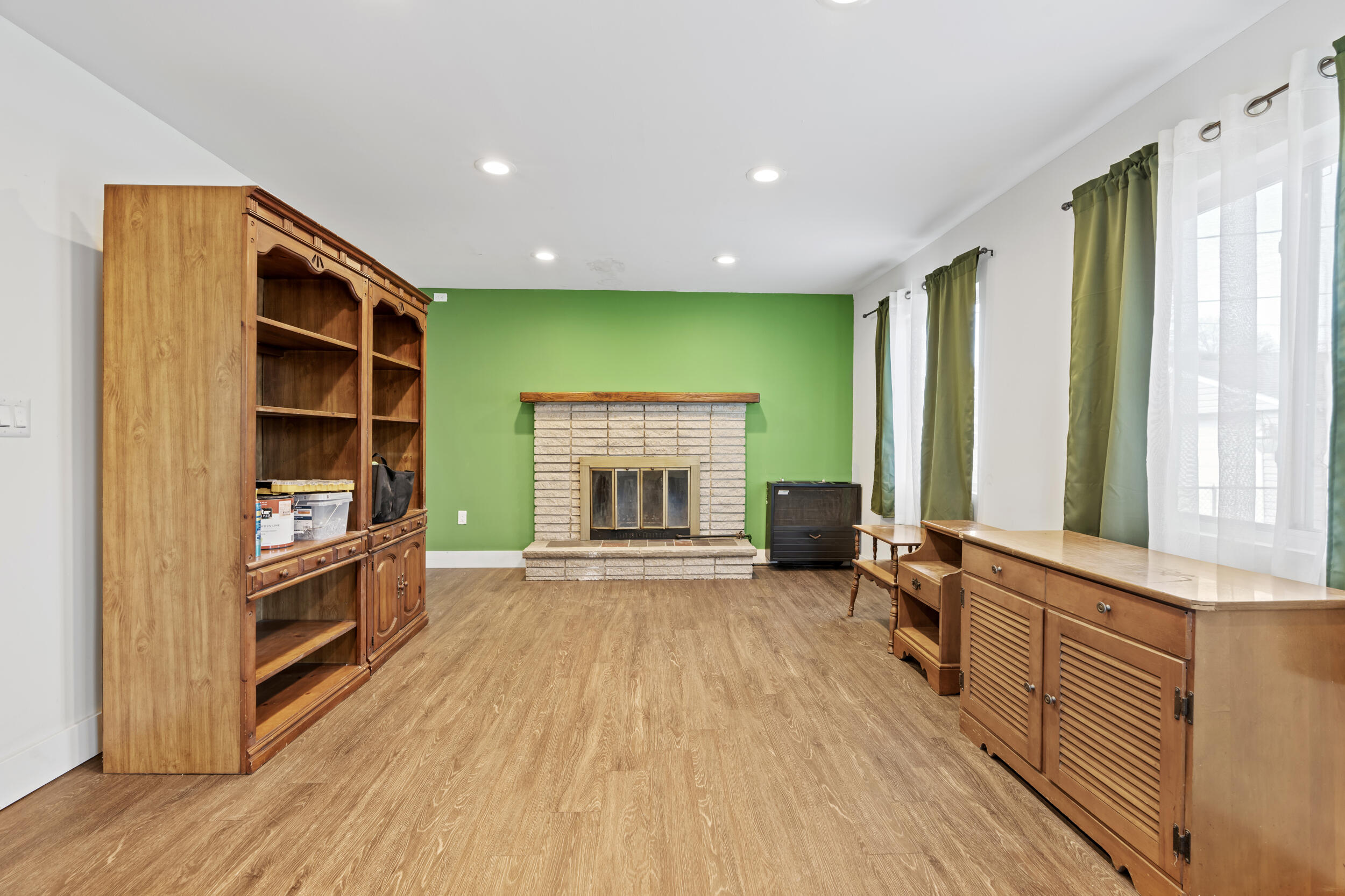 7210 Buckingham Avenue Avenue Allen Park City MI 48101