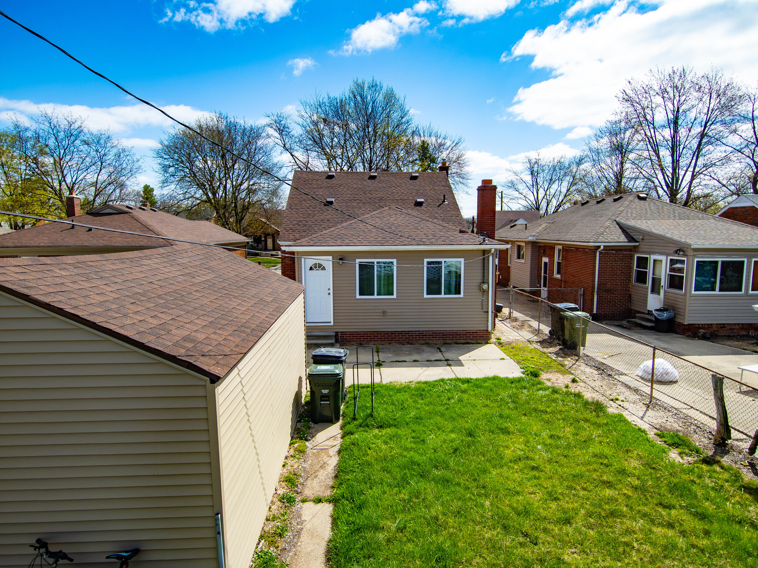 7210 Buckingham Avenue Avenue Allen Park City MI 48101