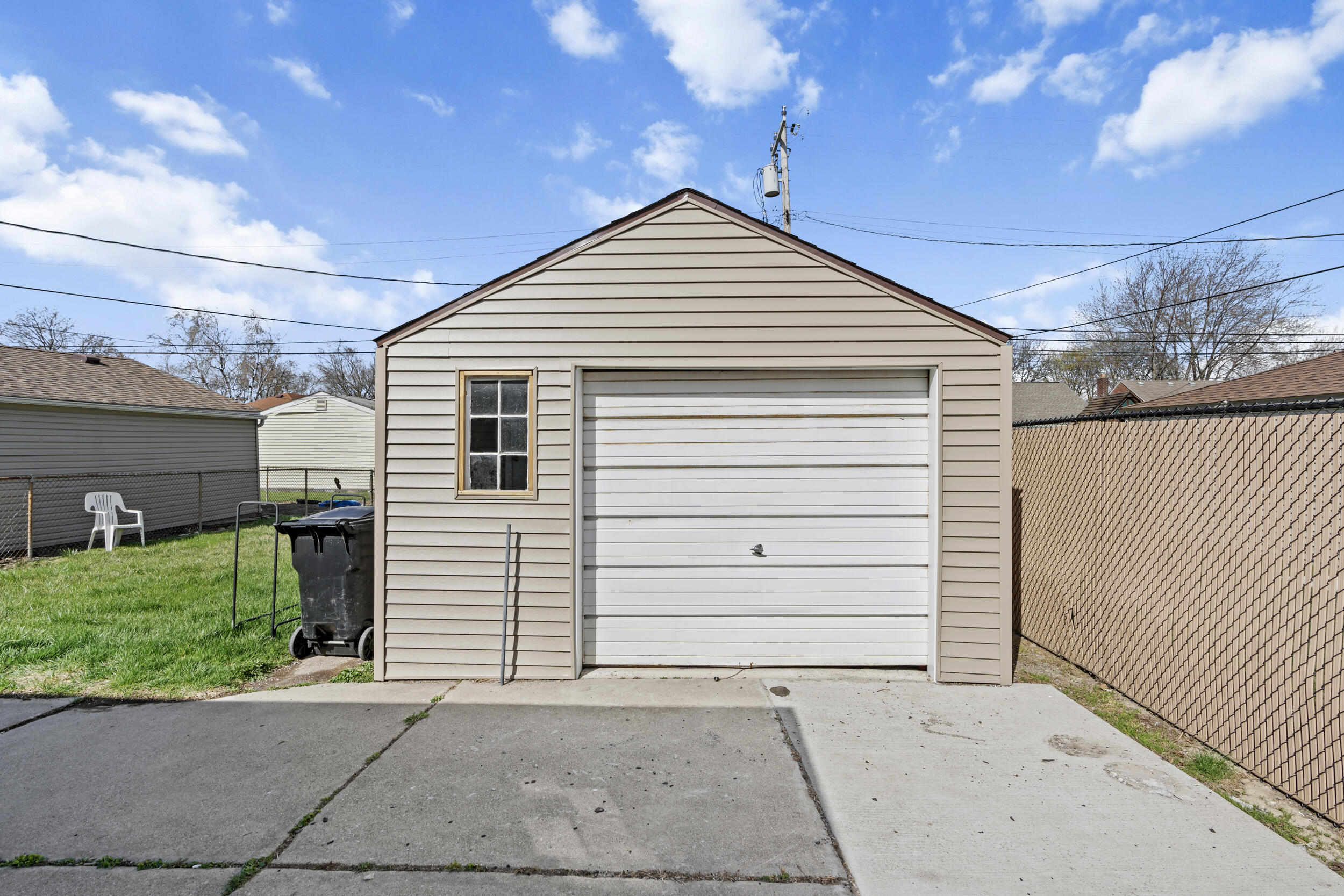 7210 Buckingham Avenue Avenue Allen Park City MI 48101