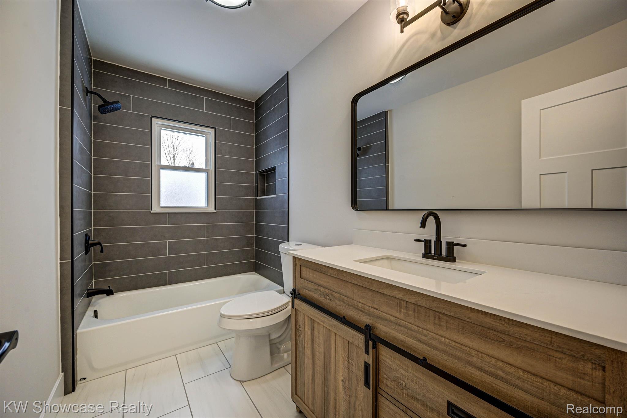 2832 Gramer Road Webberville Village MI 48892