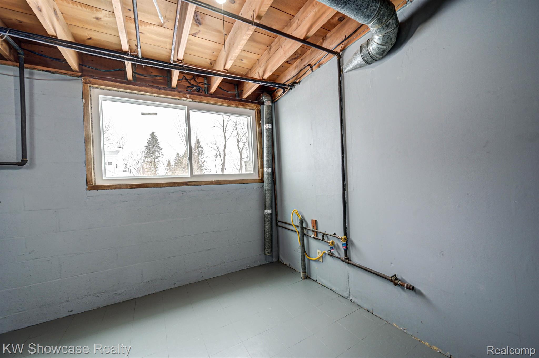 2832 Gramer Road Webberville Village MI 48892