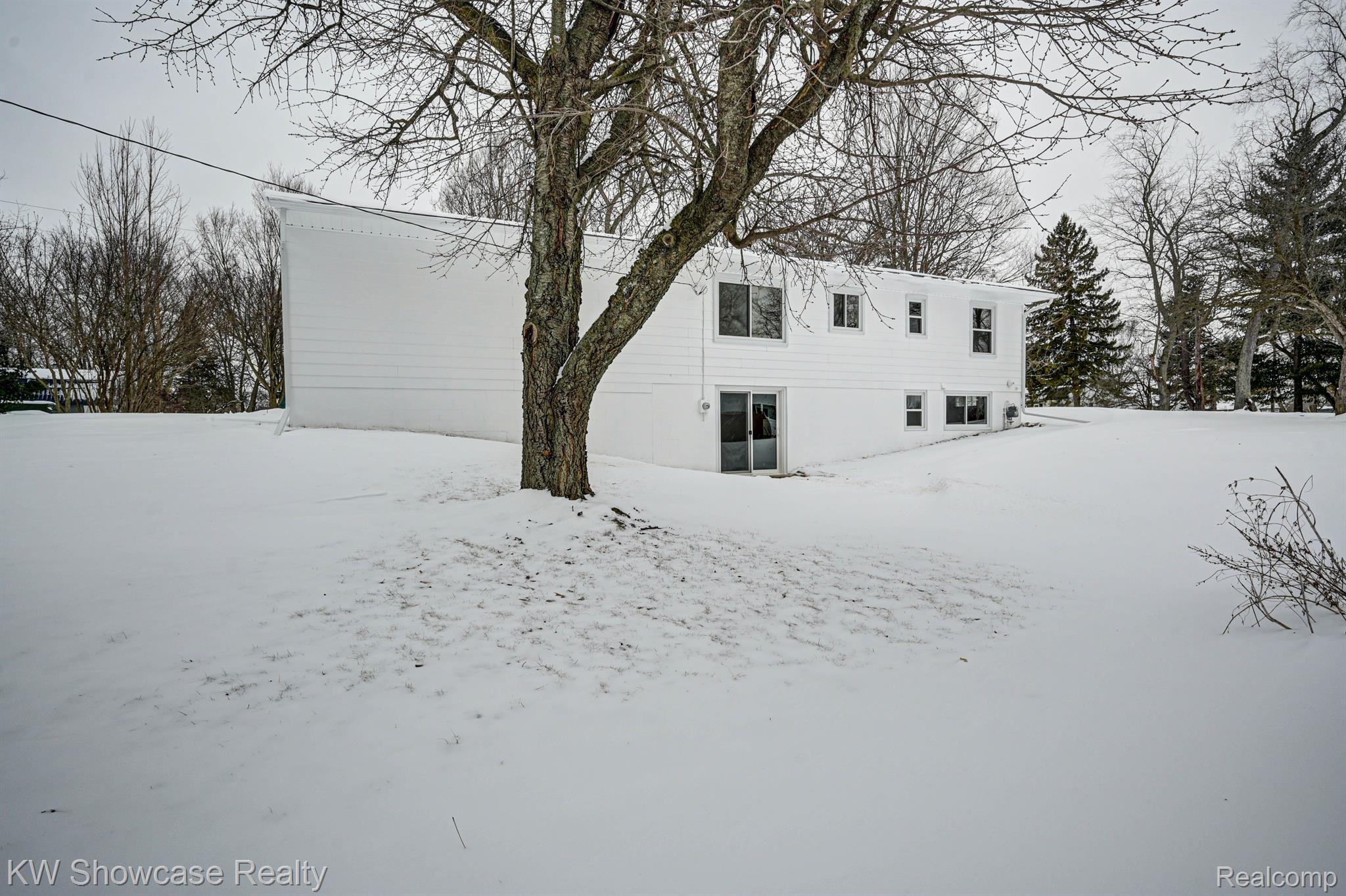 2832 Gramer Road Webberville Village MI 48892