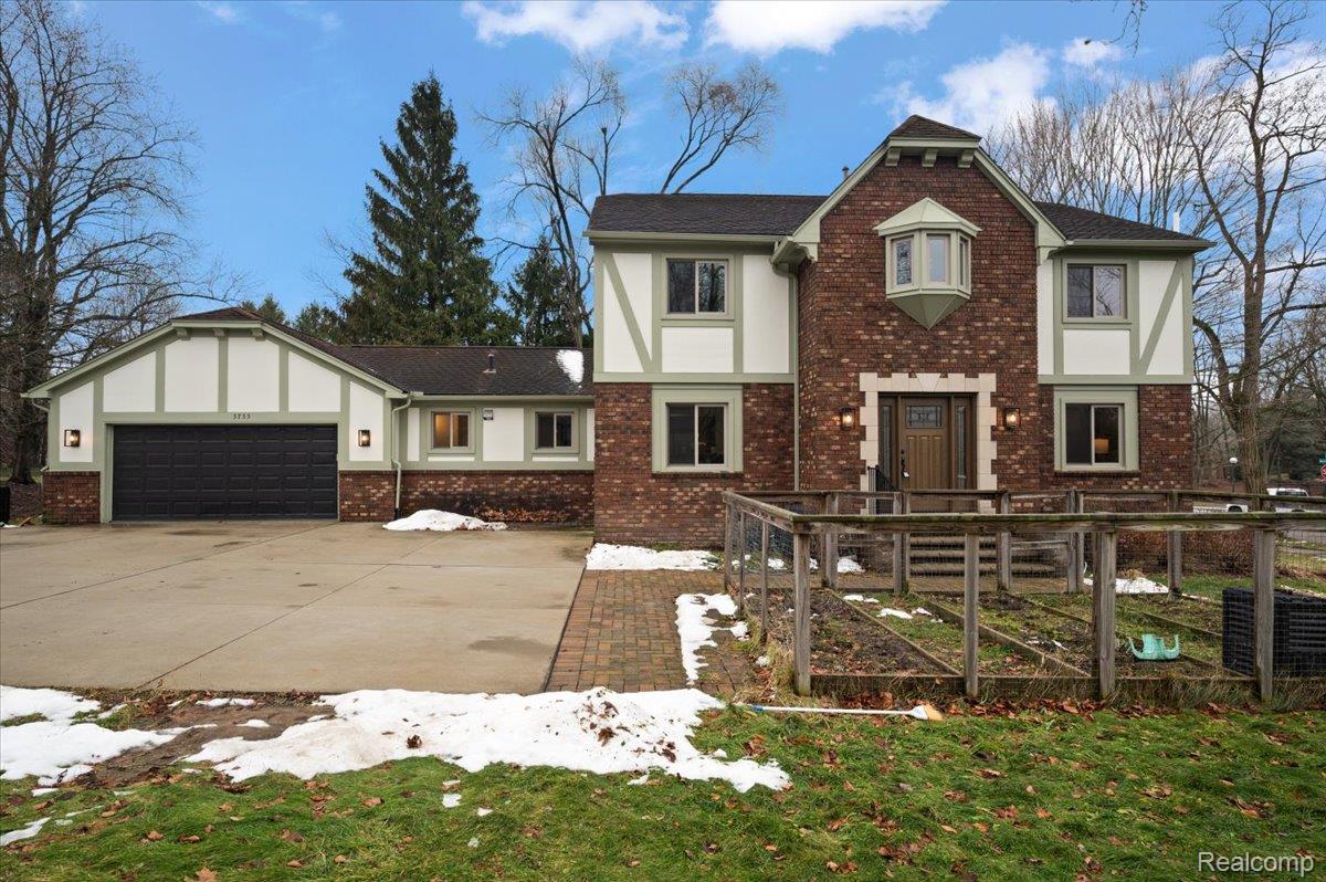 3755 Tremont Lane Ann Arbor City MI 48105